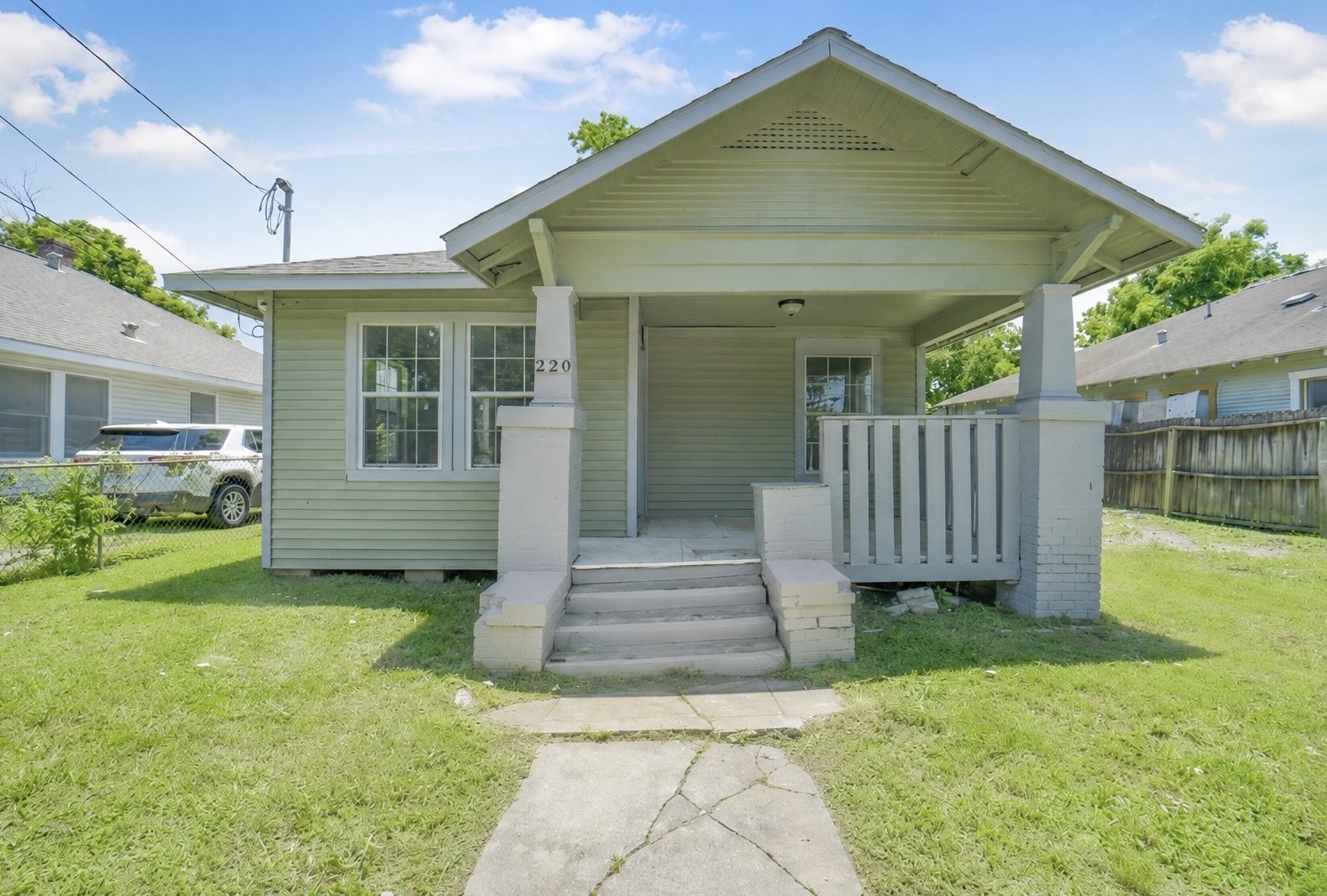 Listing photo 1