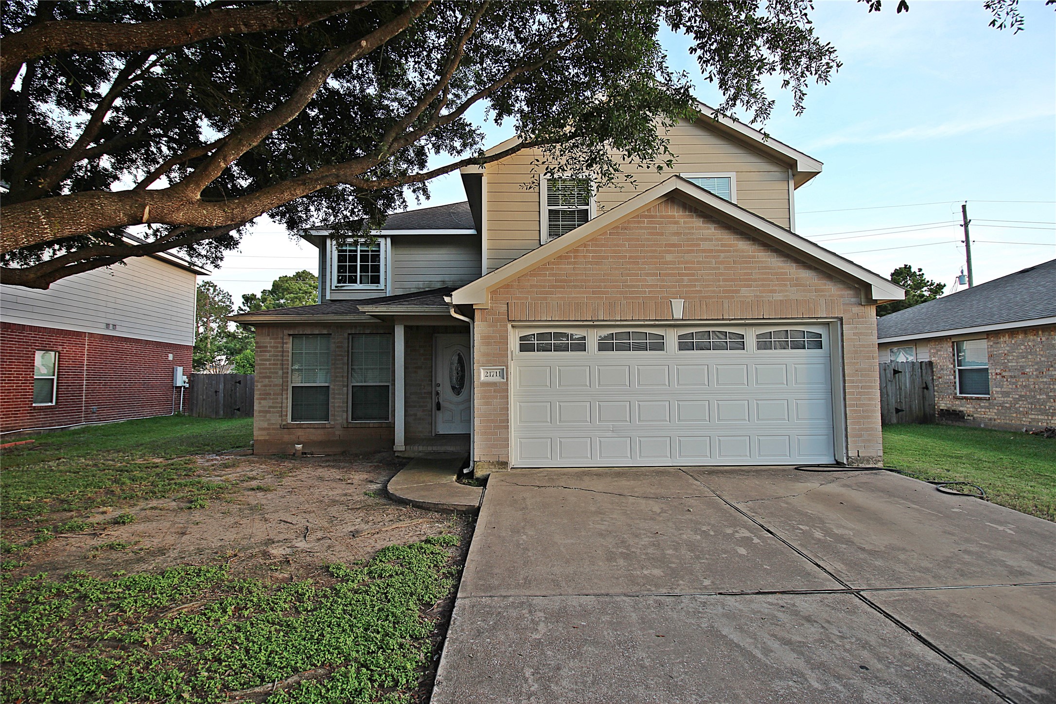 Listing photo 1
