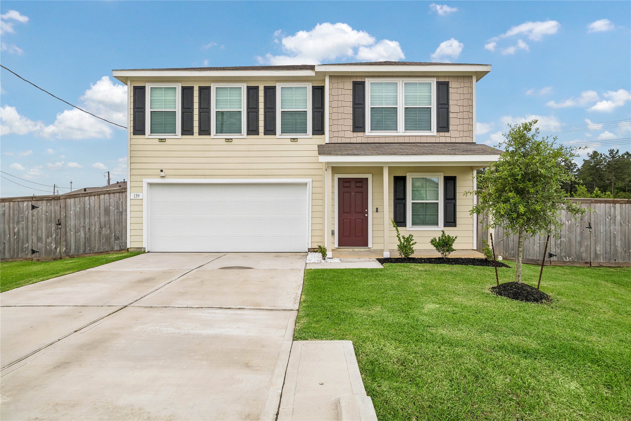 Listing photo 1