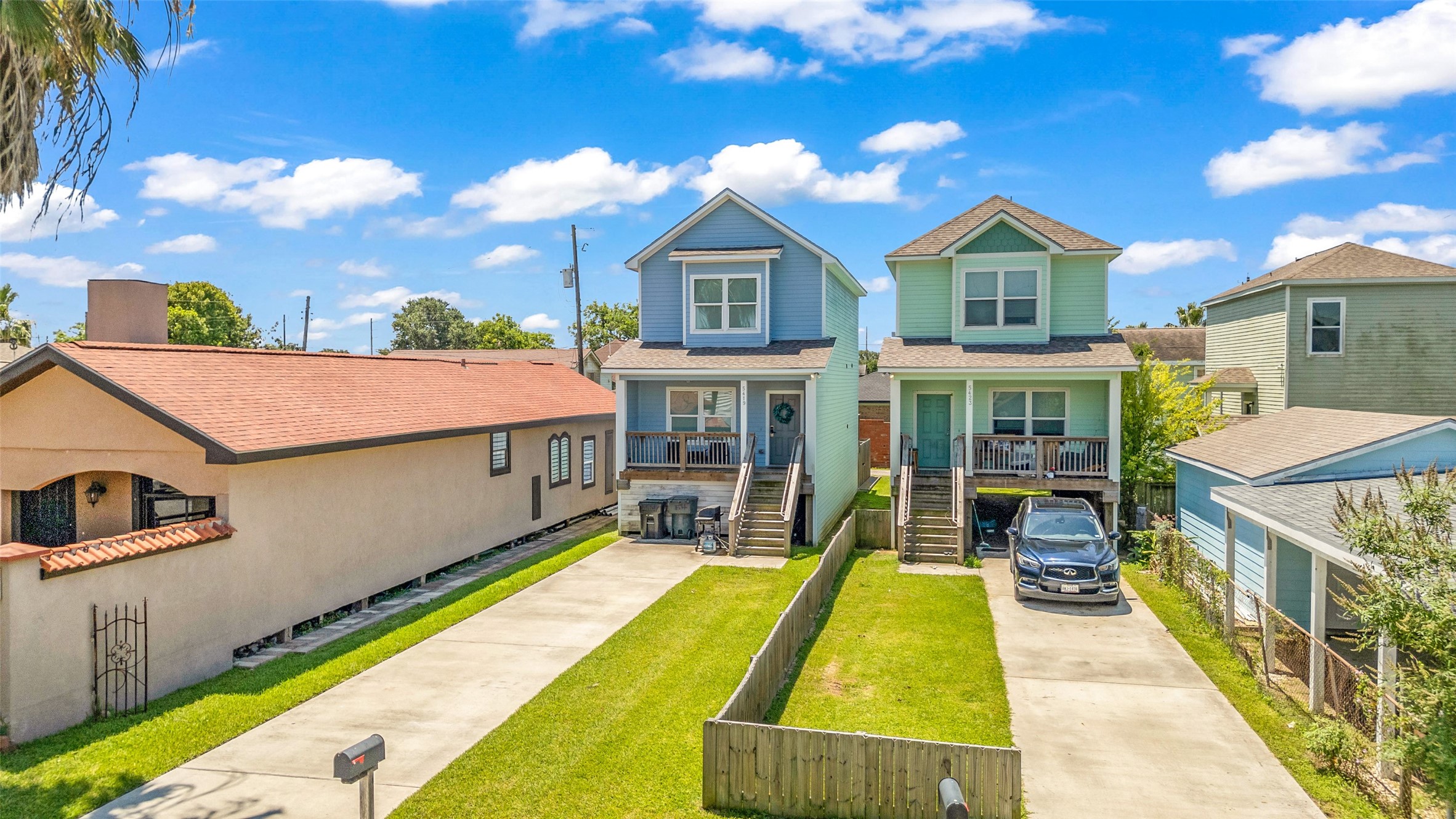 Listing photo 1
