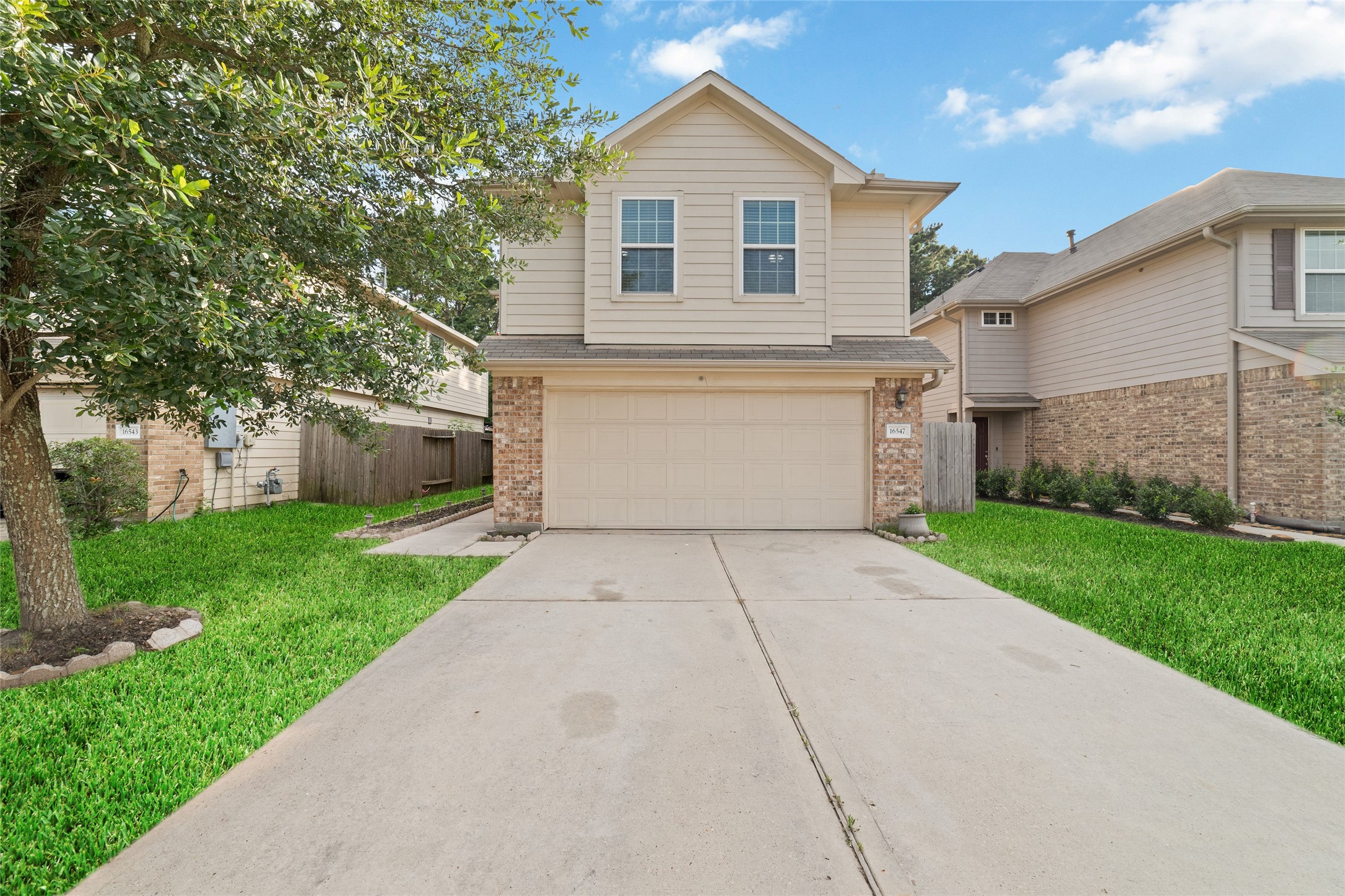 Listing photo 1