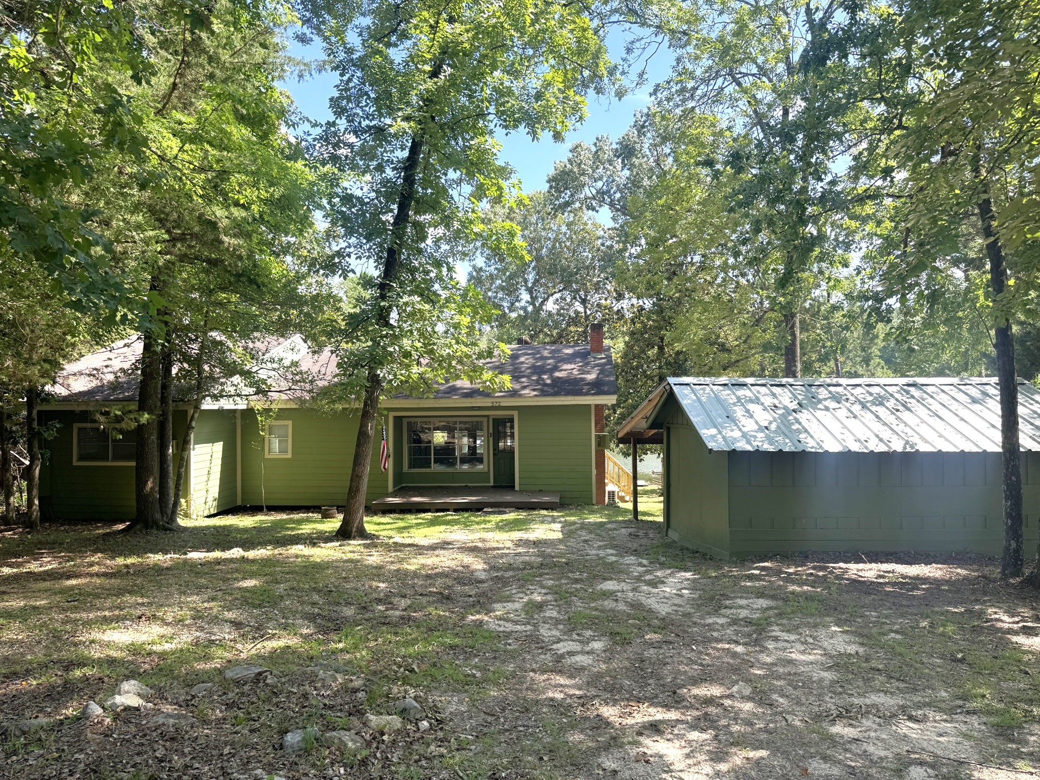 Listing photo 1