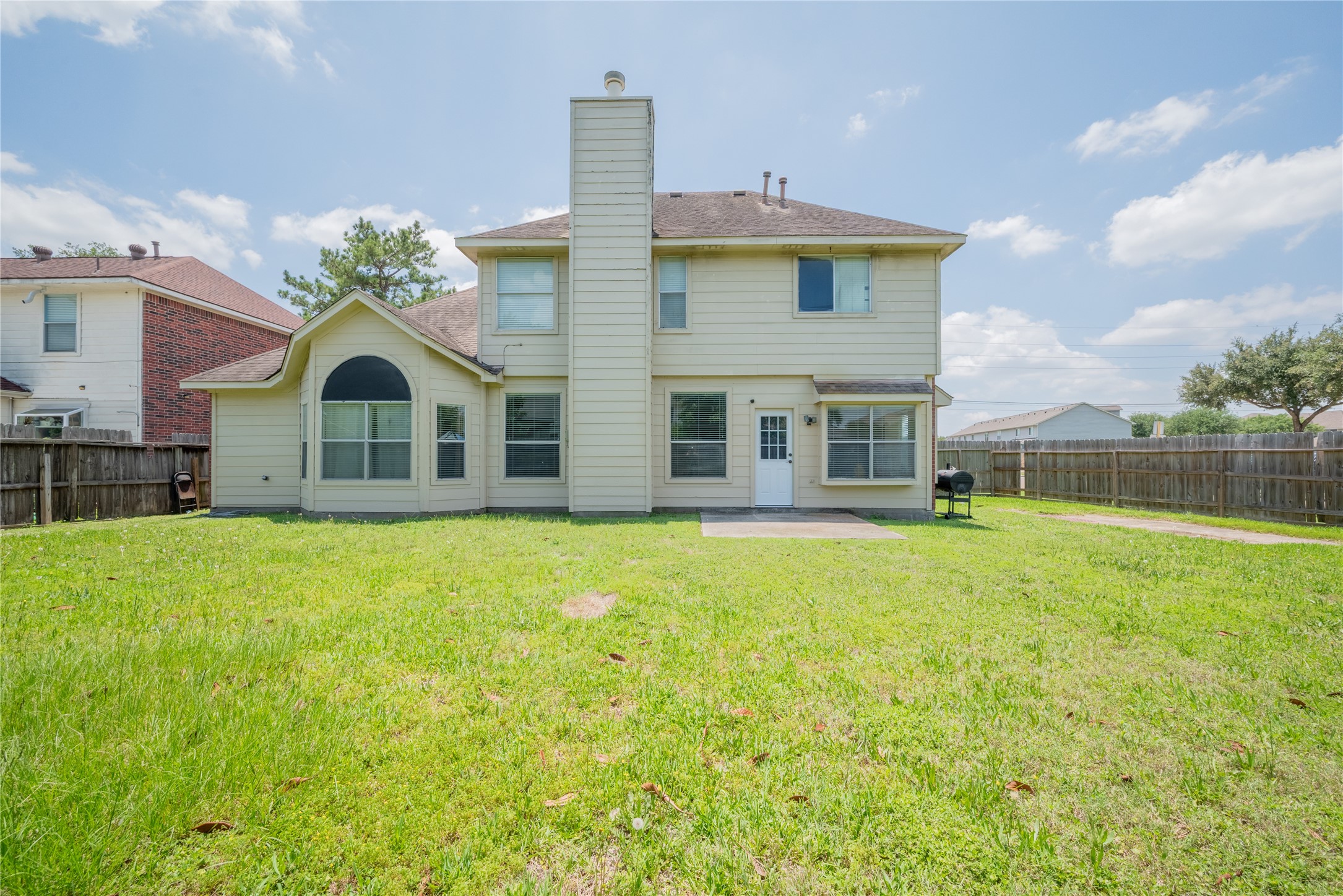 Listing photo 5
