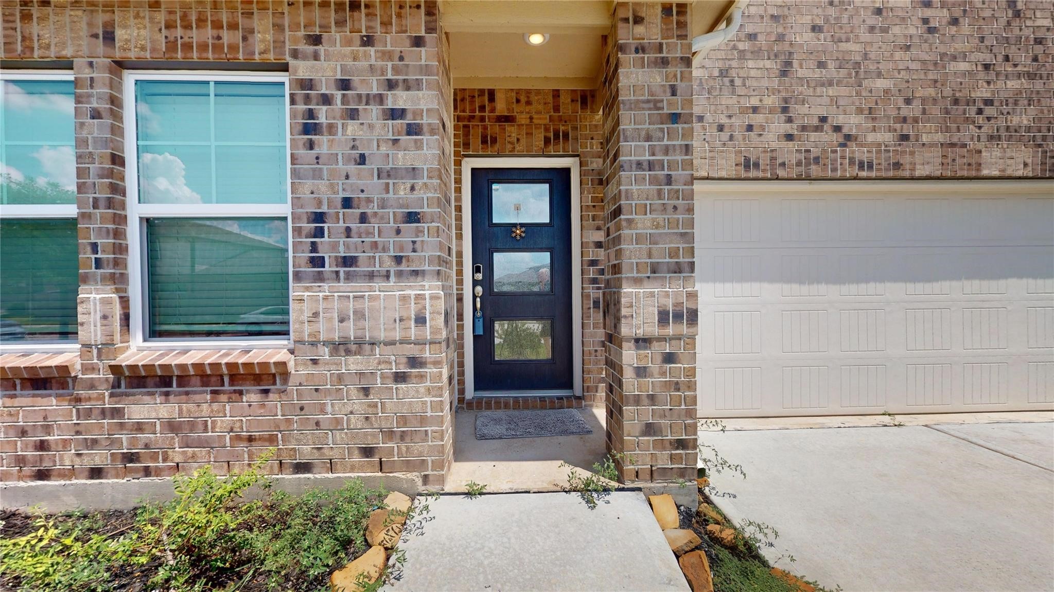 Listing photo 4
