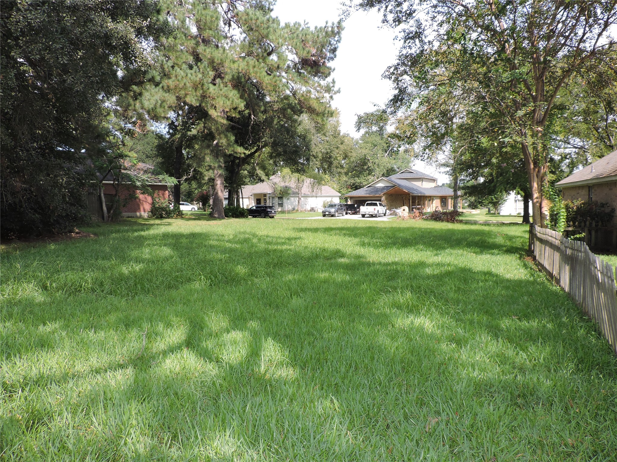 Listing photo 5