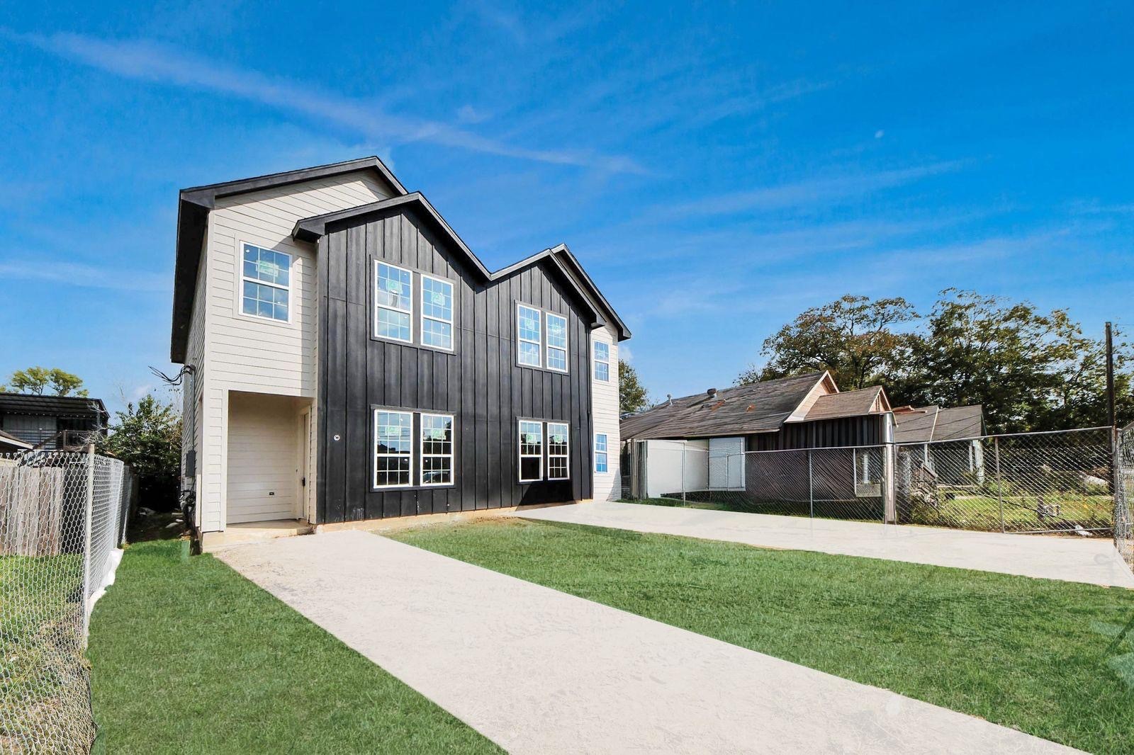 Listing photo 1