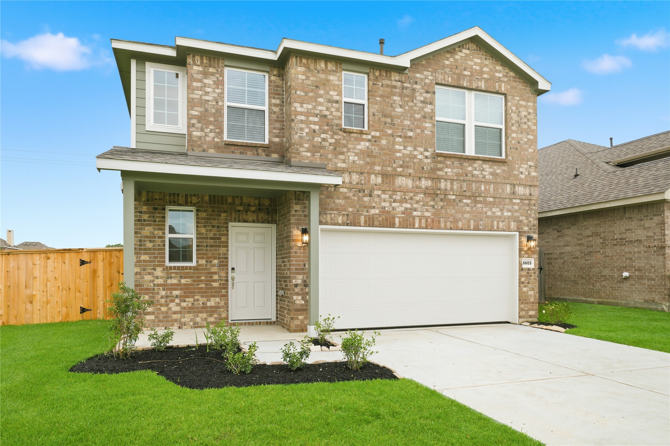 Listing photo 1