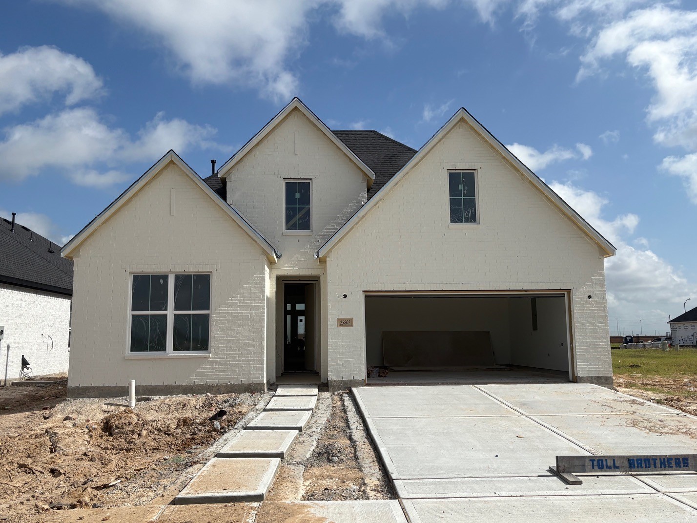 Listing photo 1