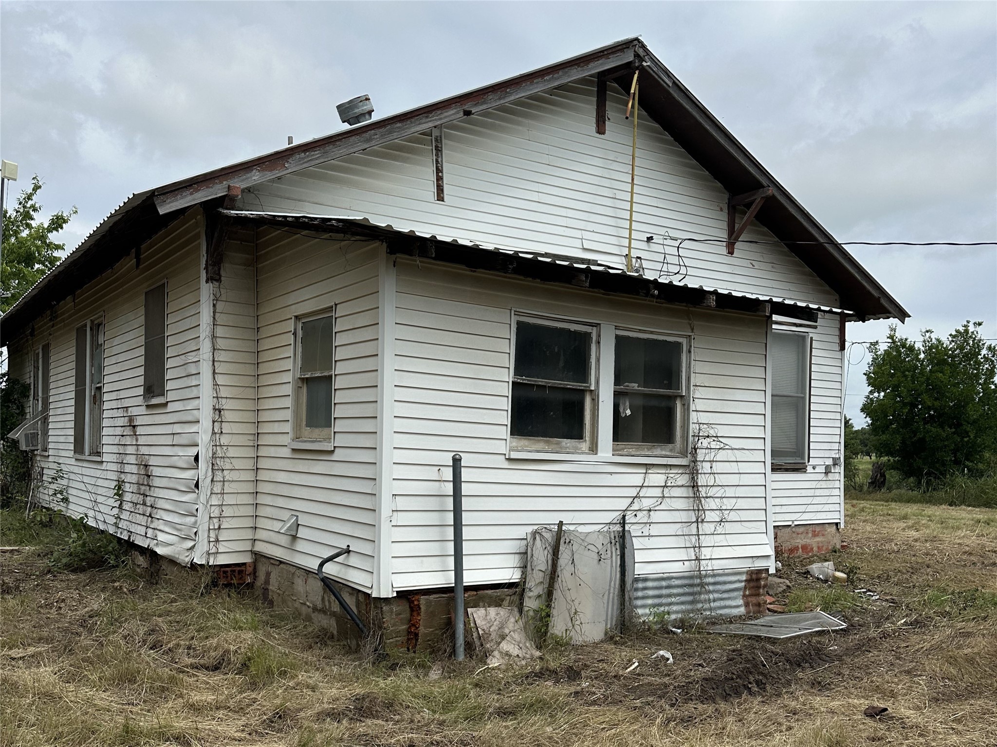 Listing photo 4