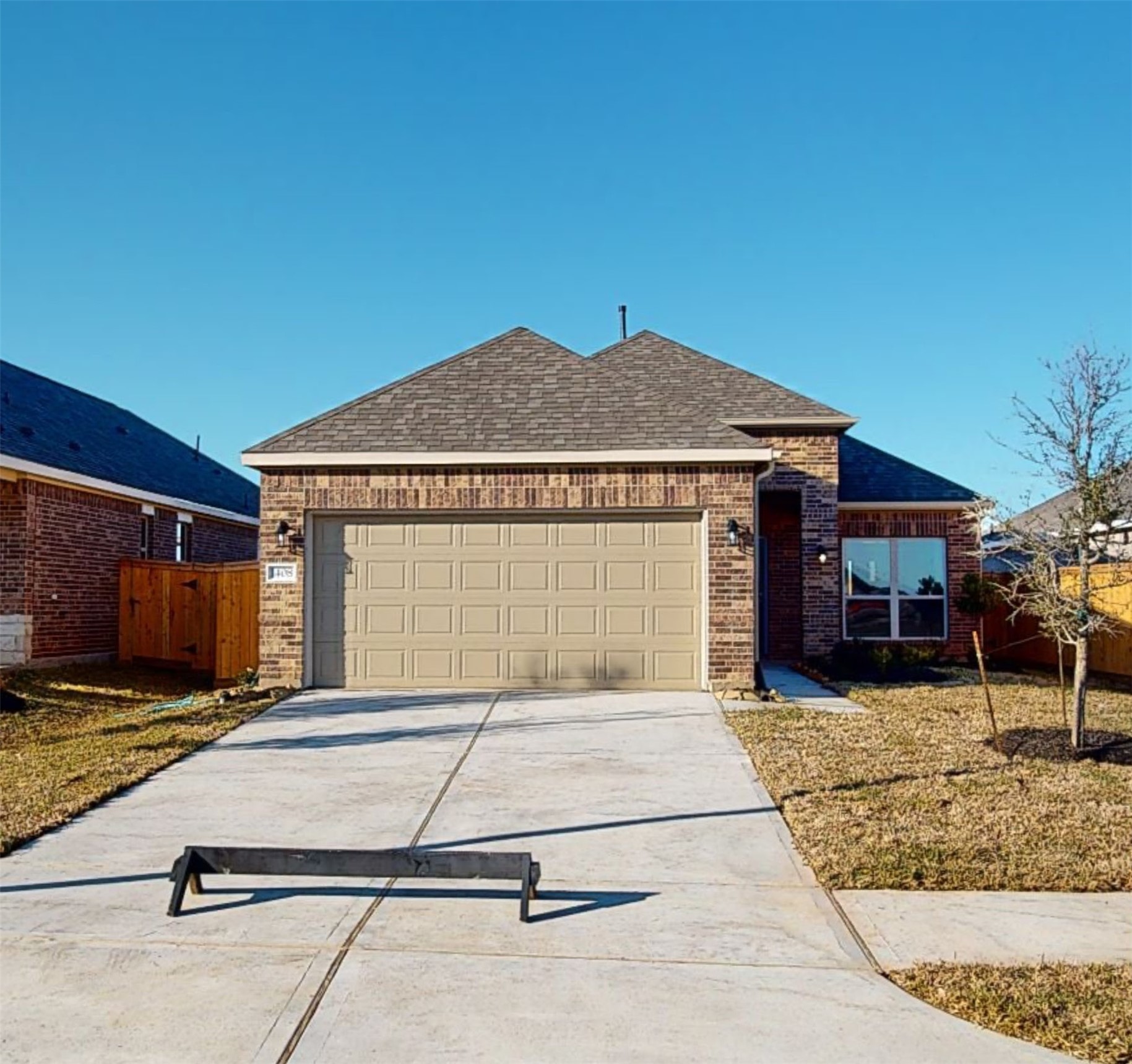 Listing photo 1