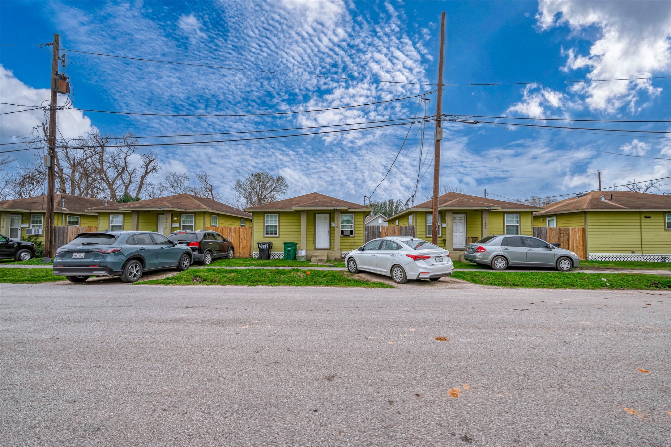 Listing photo 4