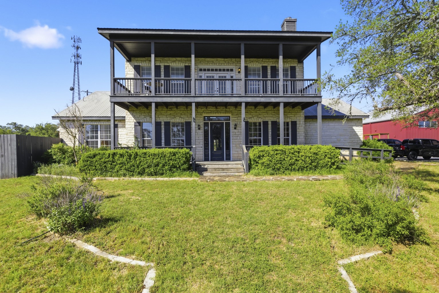 Listing photo 1