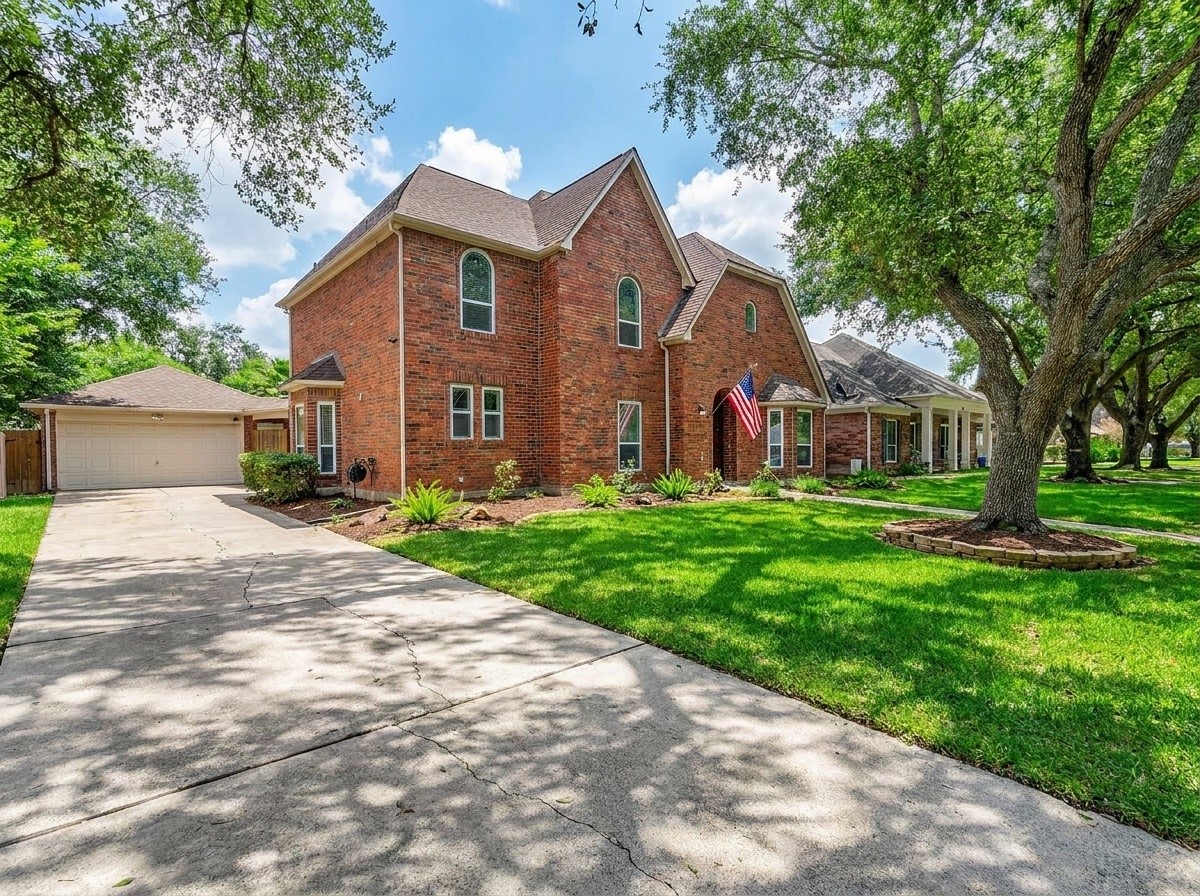 Listing photo 1