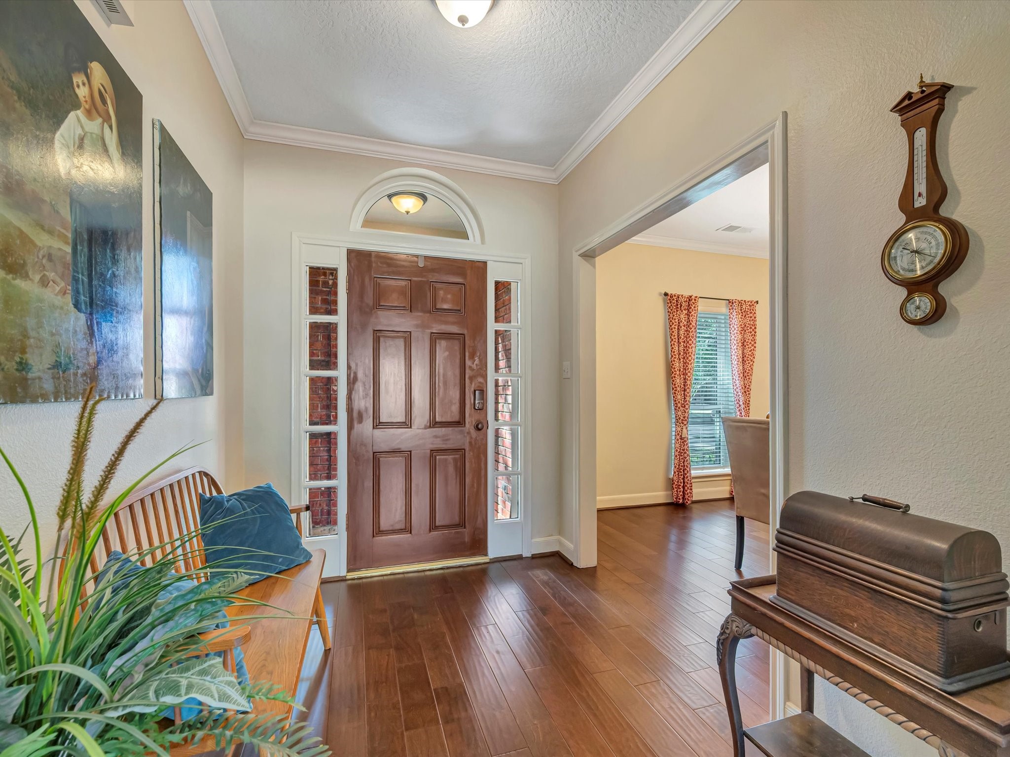 Listing photo 4