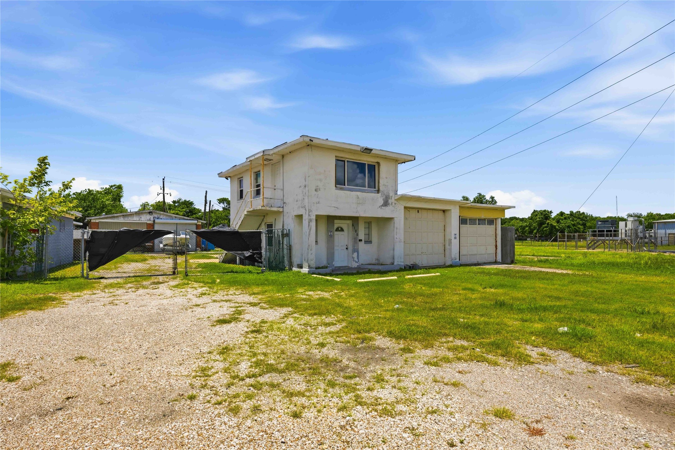 Listing photo 3