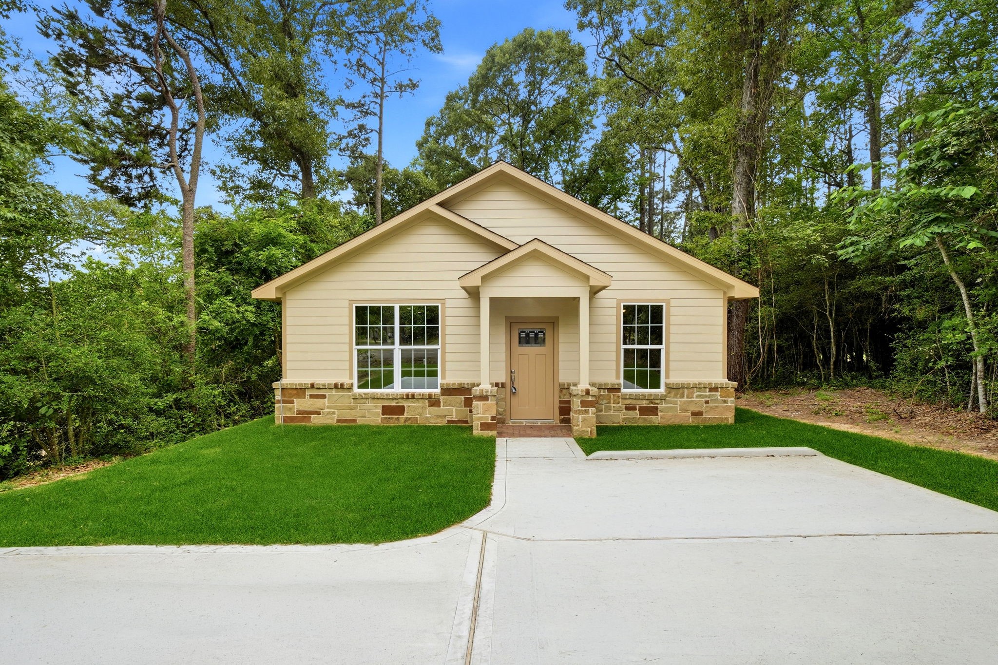 Listing photo 1