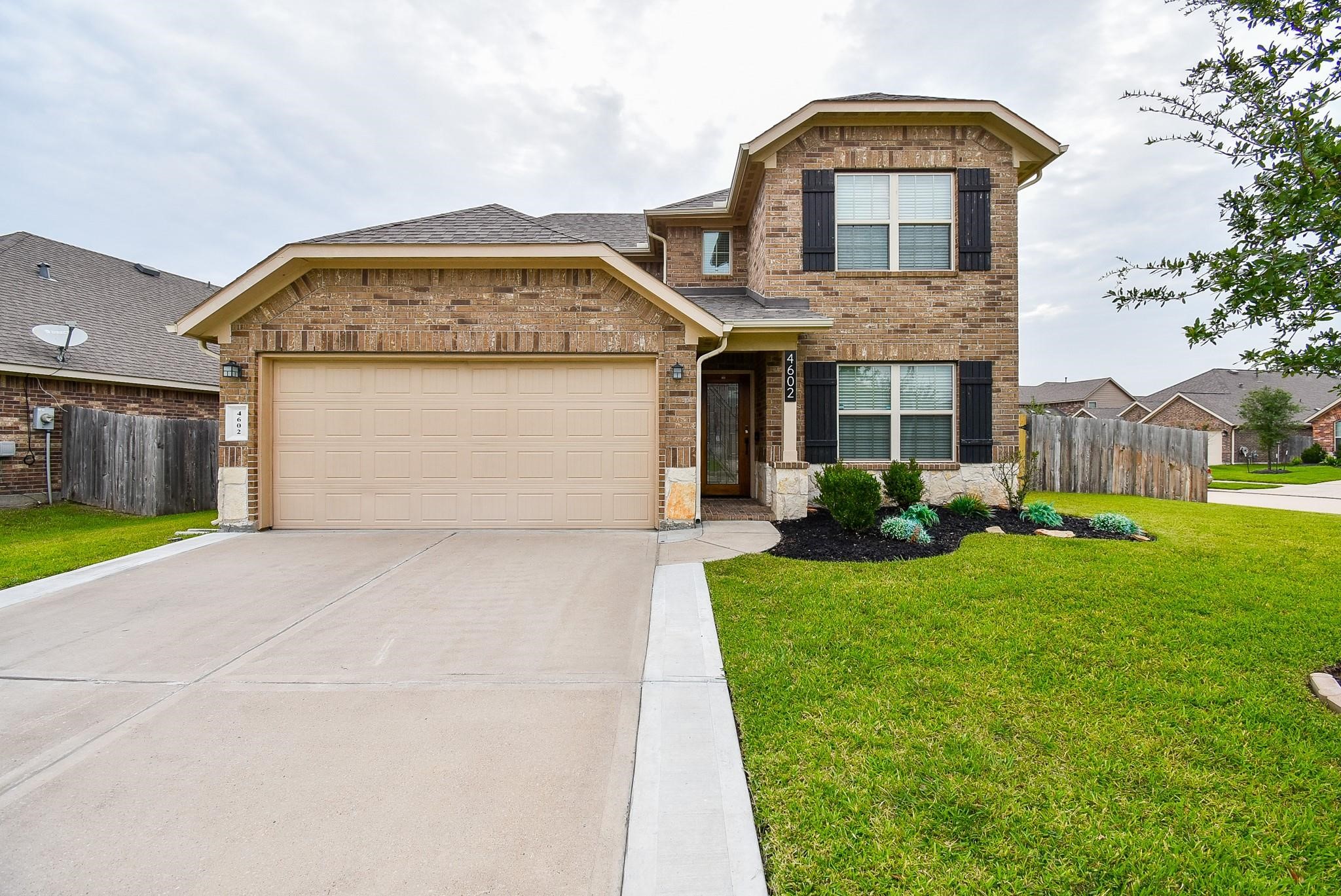 Listing photo 1
