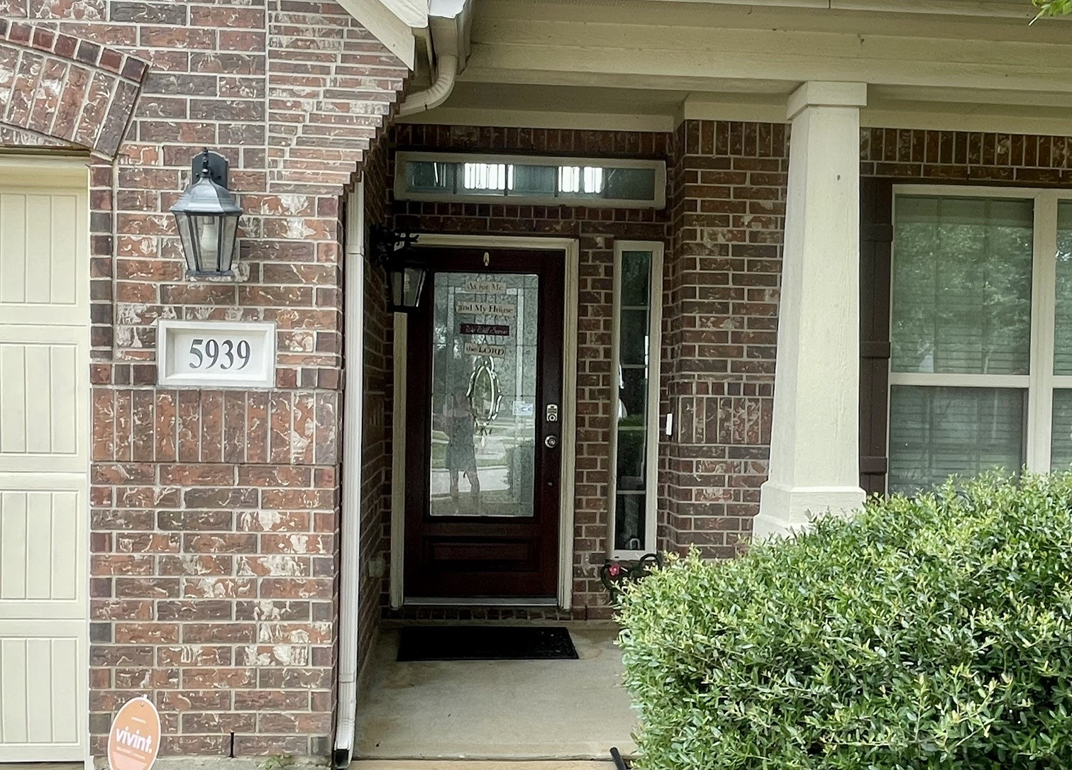 Listing photo 1