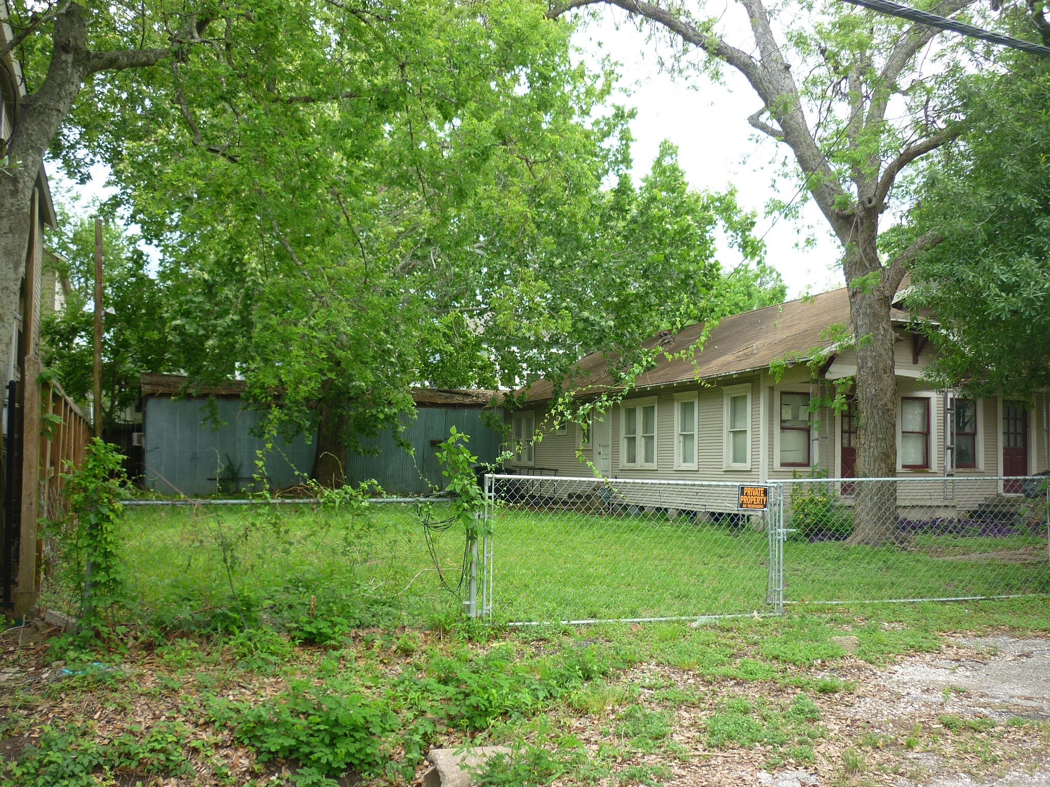 Listing photo 1