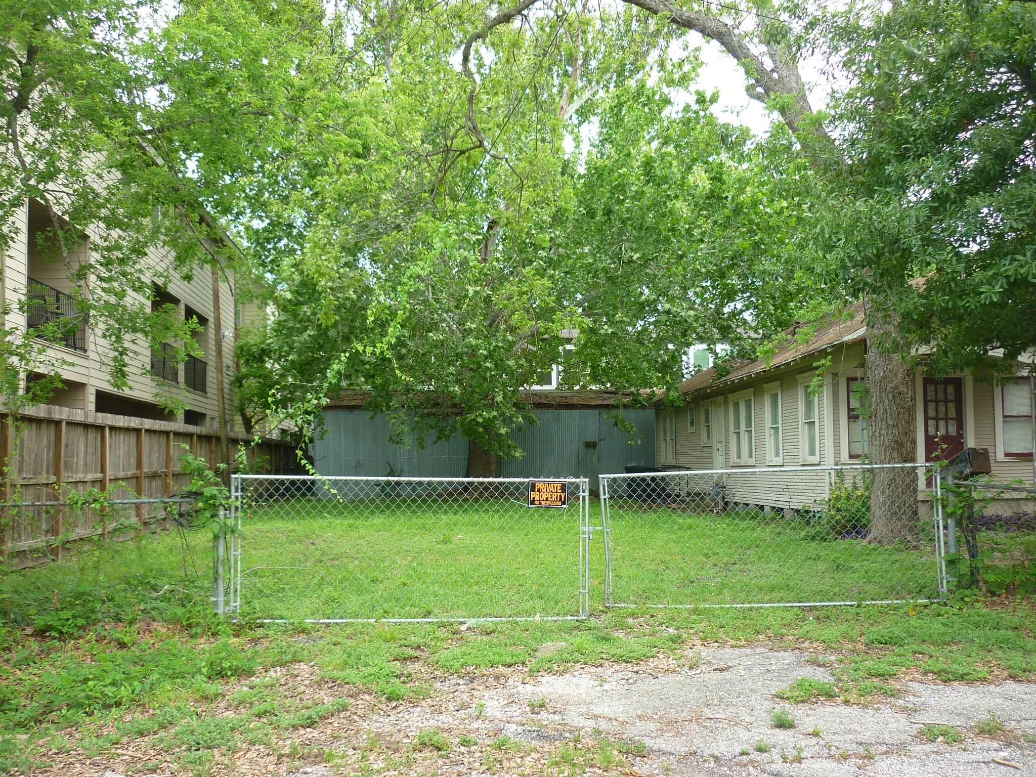 Listing photo 5