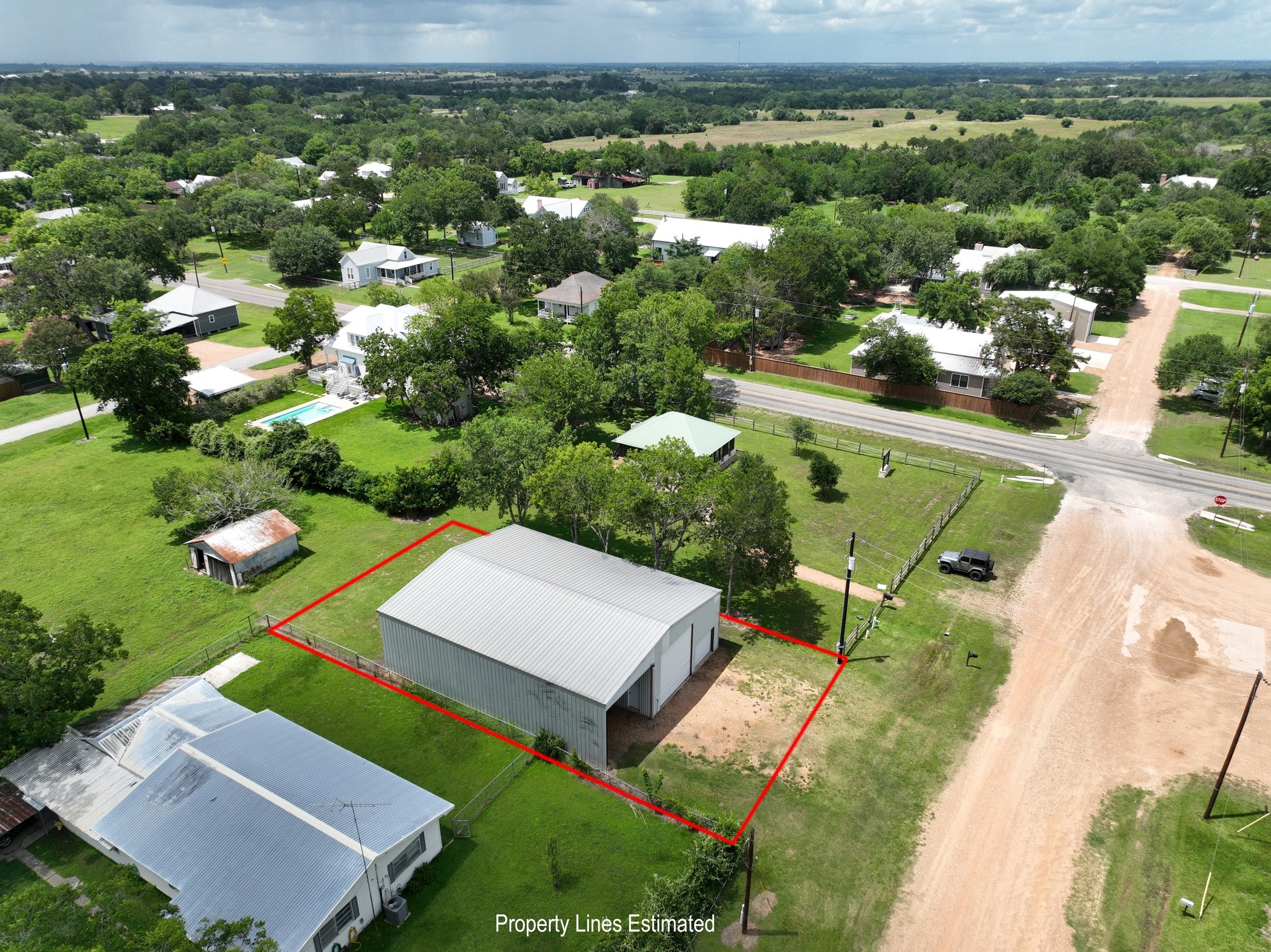 Listing photo 2