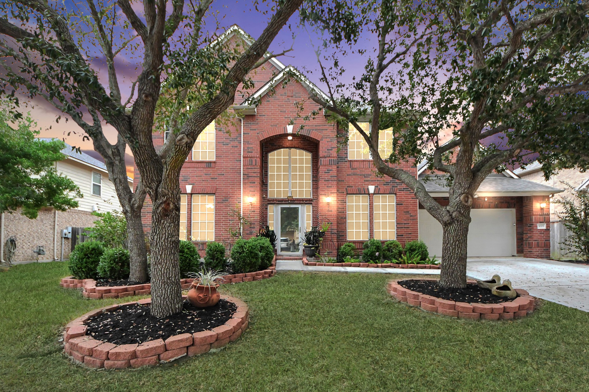 Listing photo 3