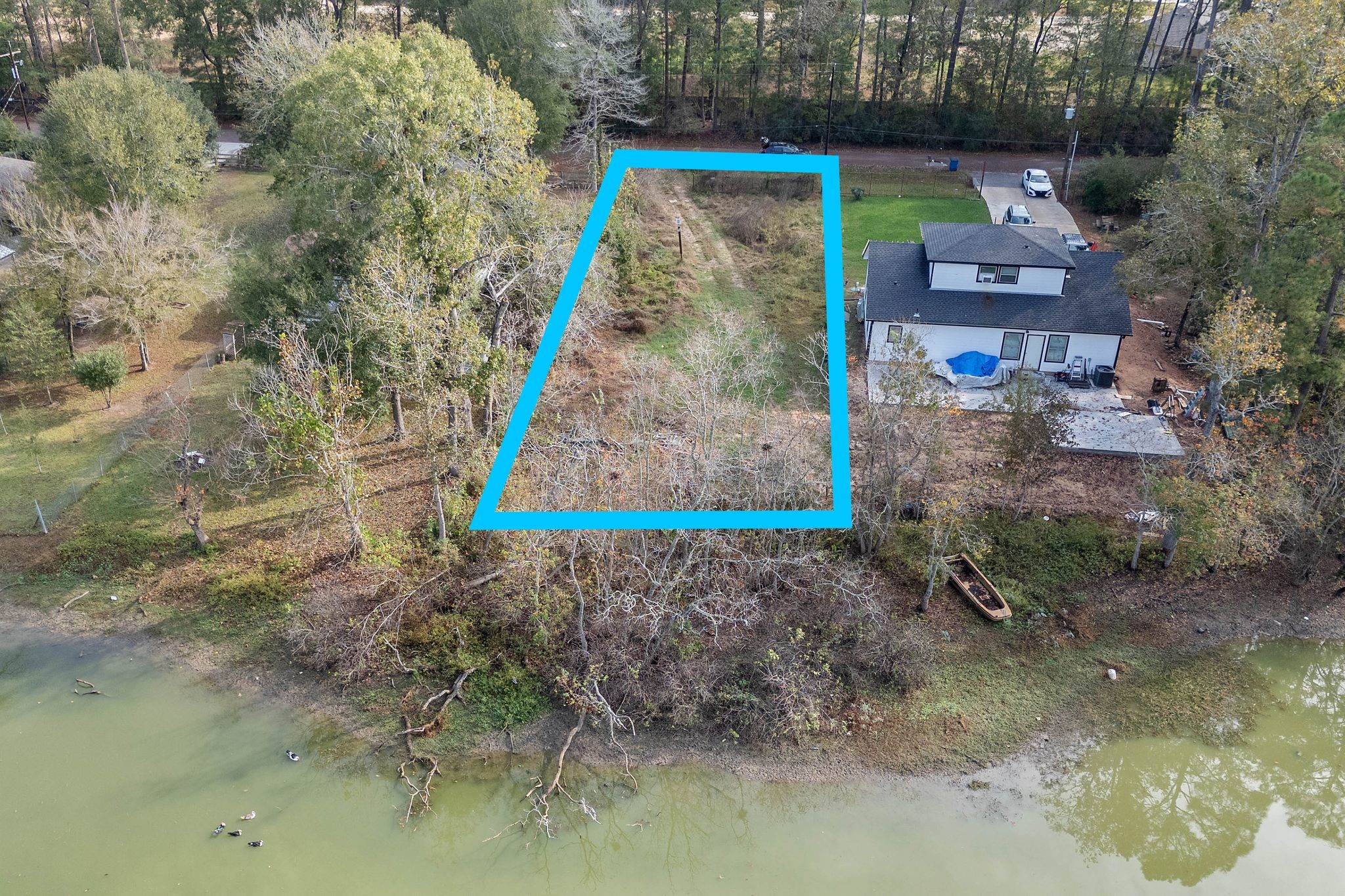 Listing photo 3