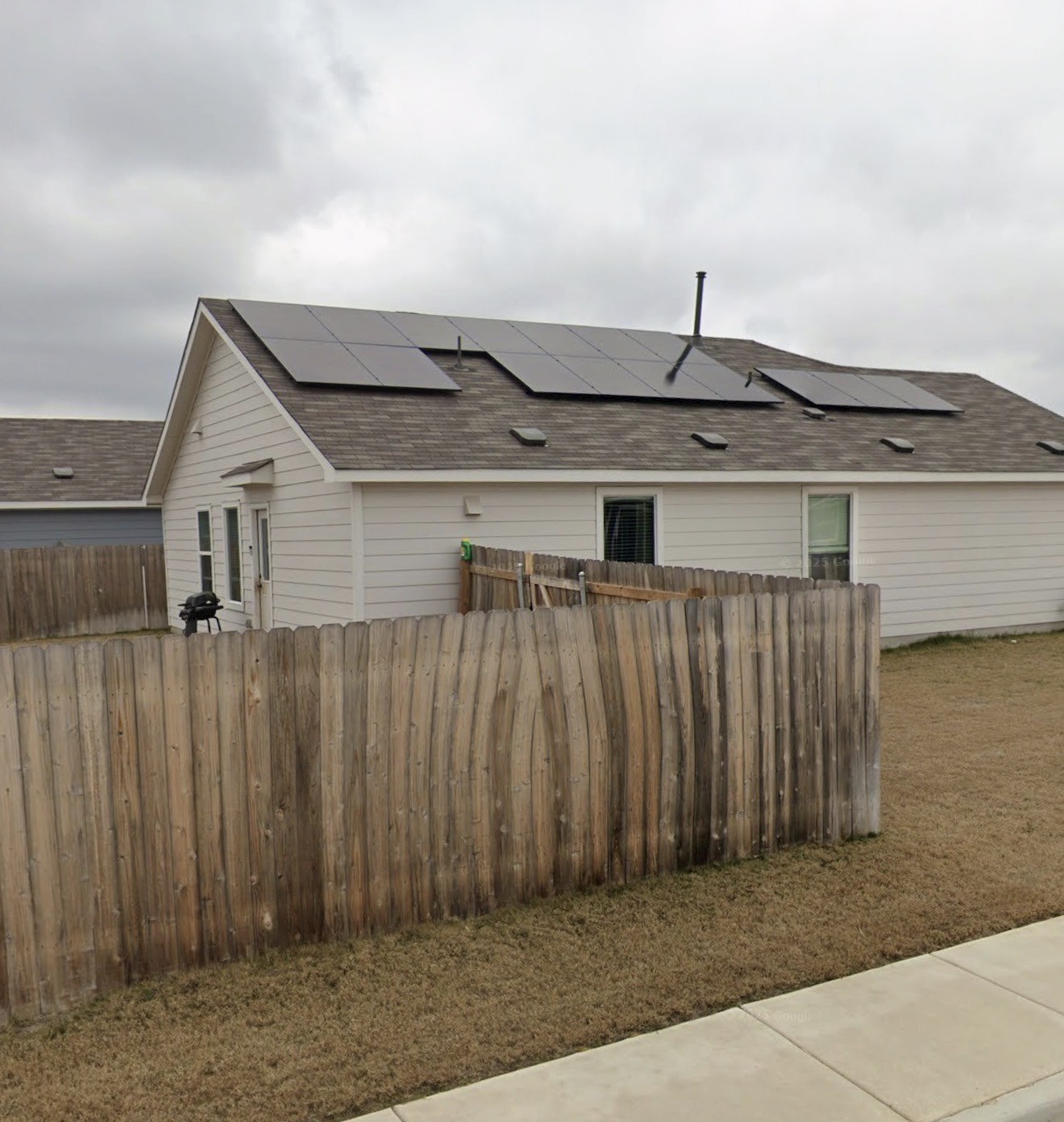 Listing photo 1