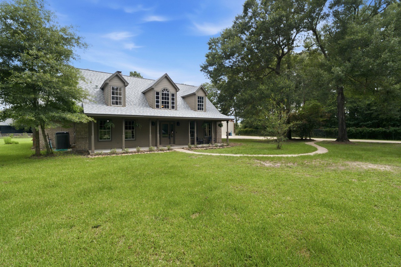 Listing photo 5