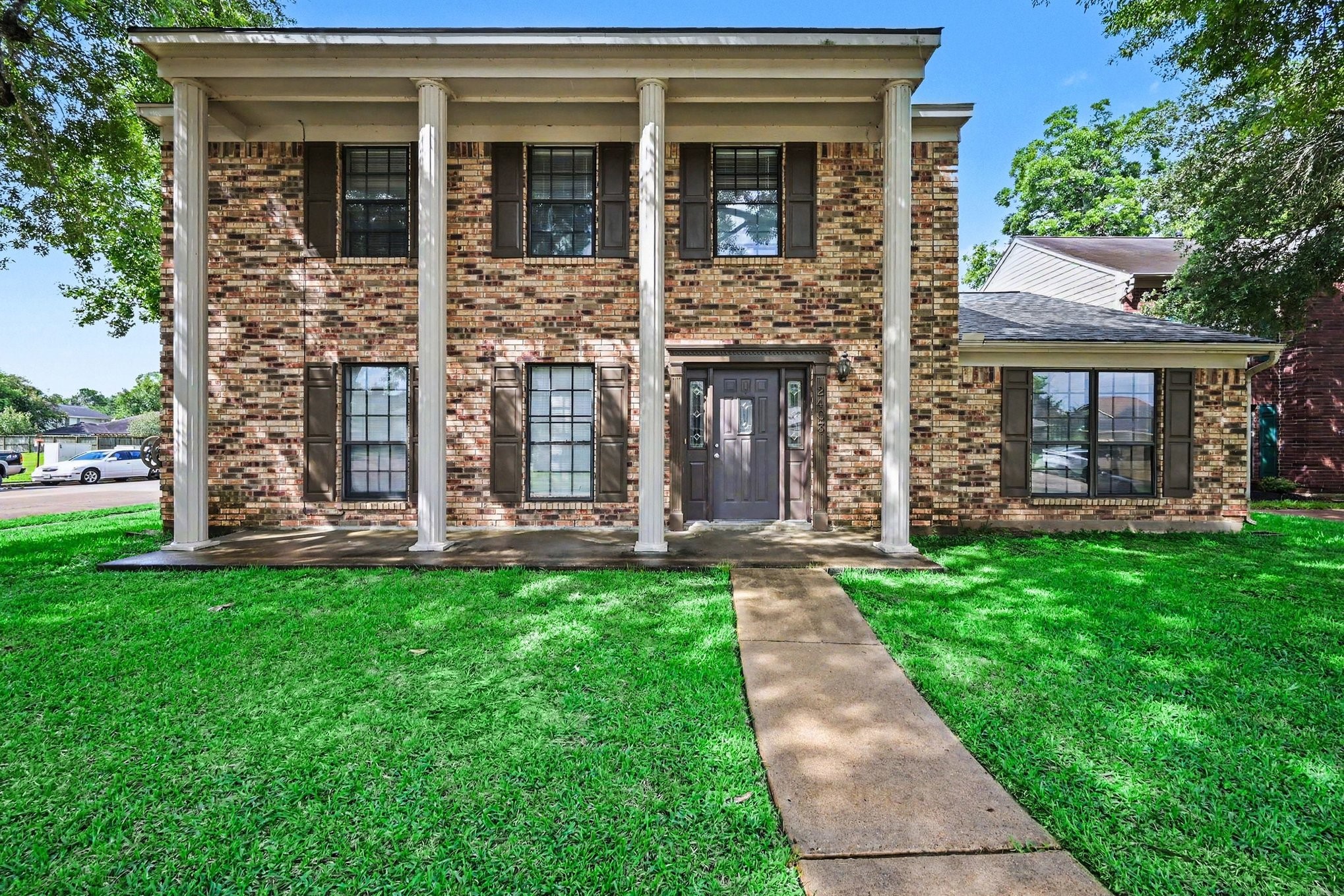 Listing photo 5