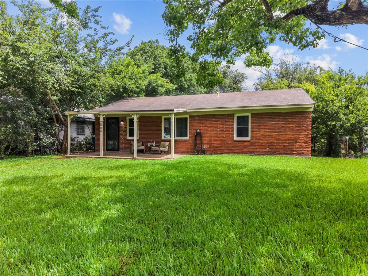 Listing photo 1