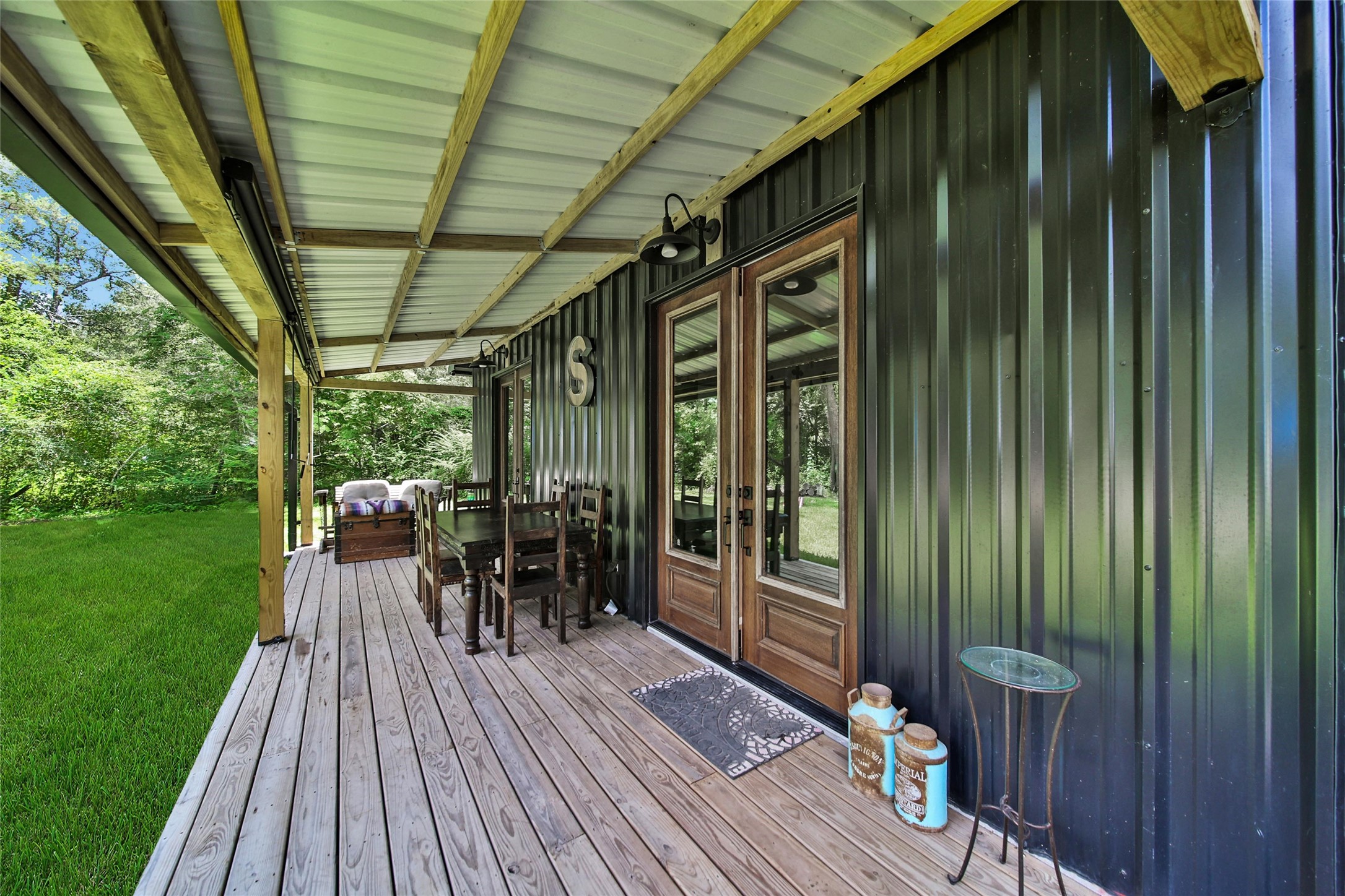 Listing photo 5
