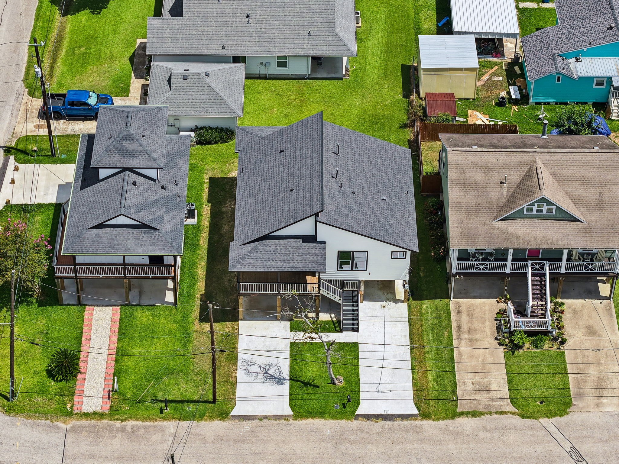 Listing photo 5
