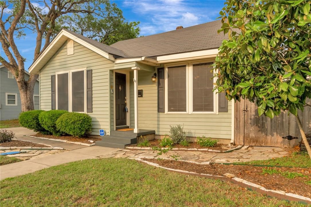 Listing photo 1