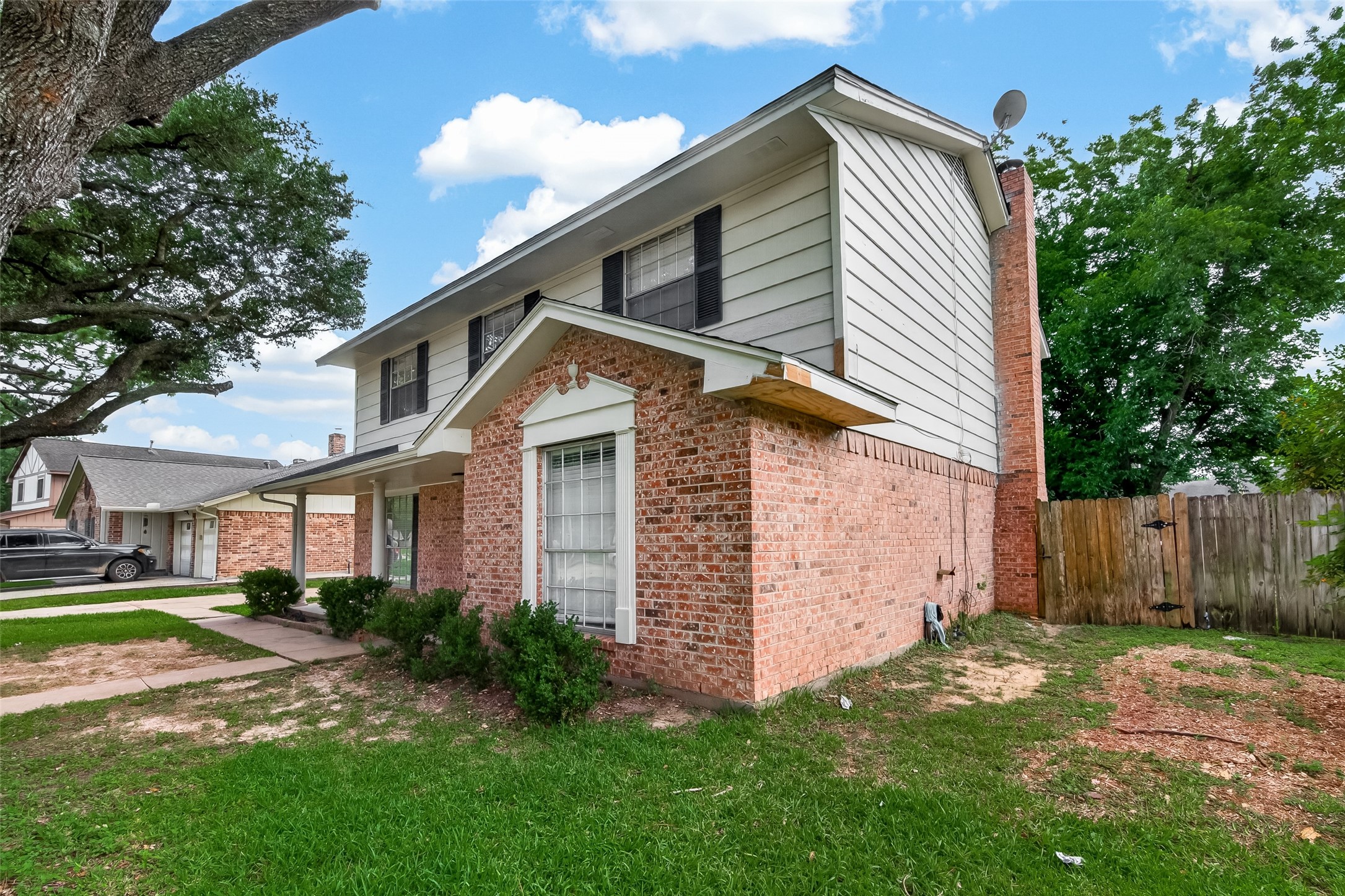 Listing photo 3