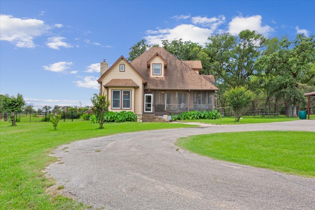 Listing photo 1