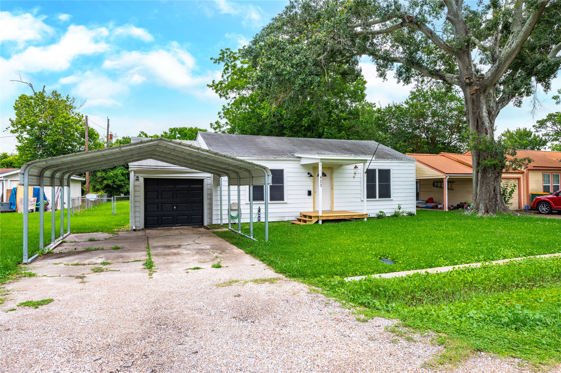 Listing photo 1