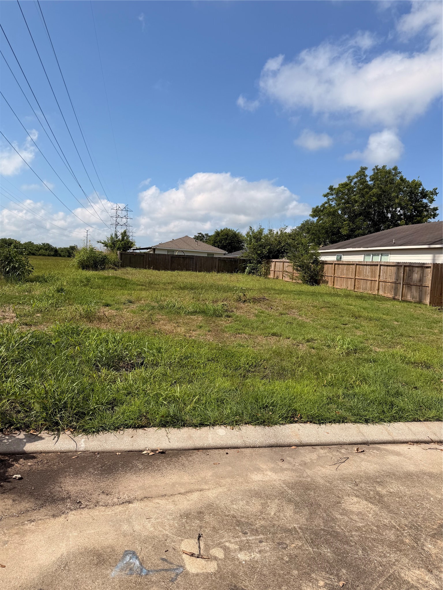 Listing photo 4