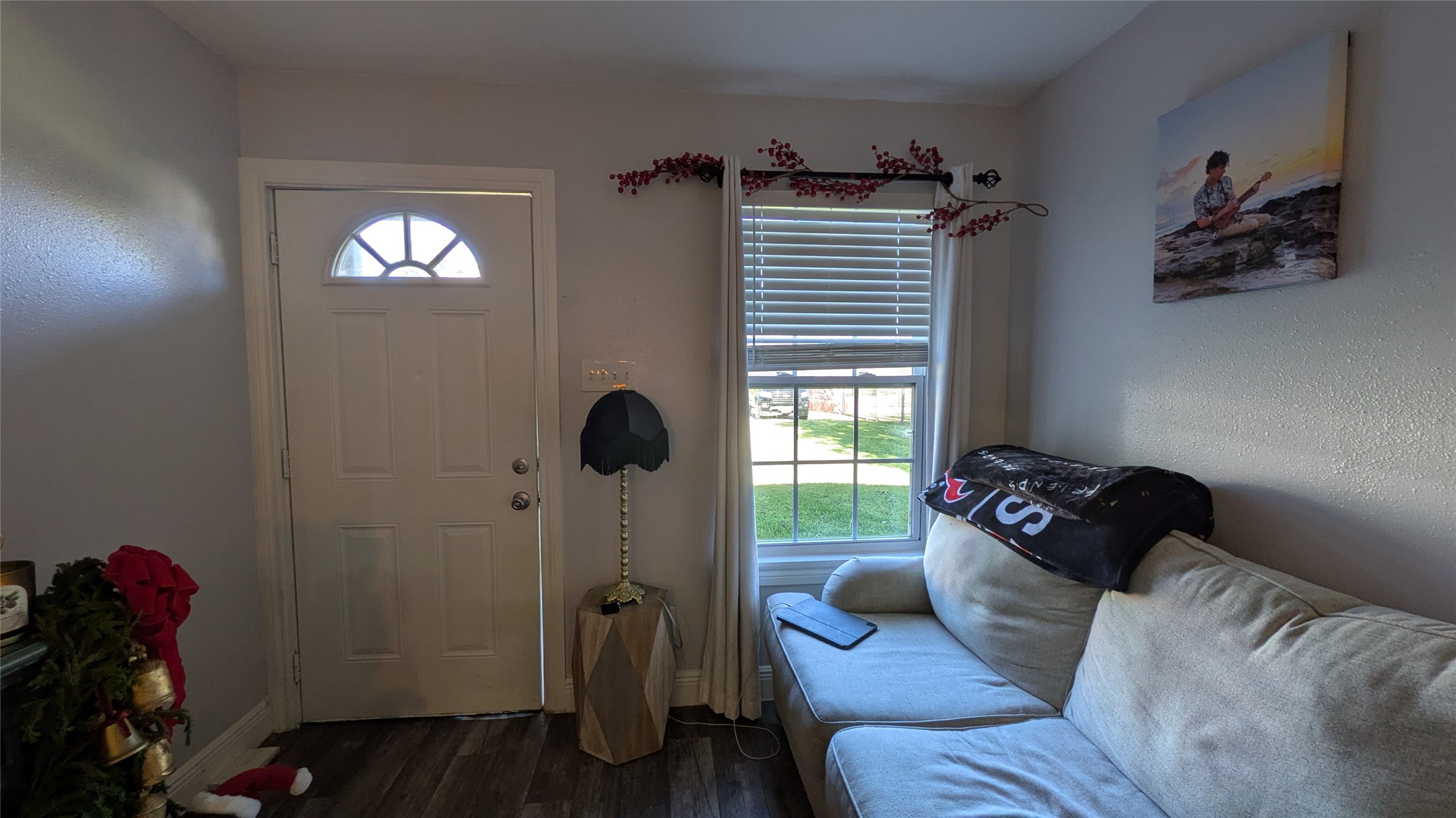 Listing photo 4