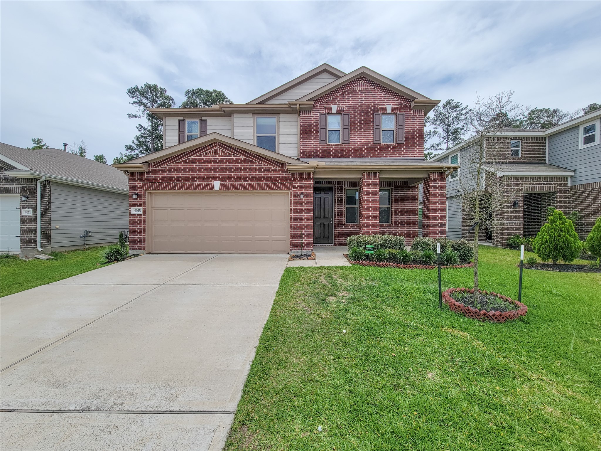 Listing photo 1