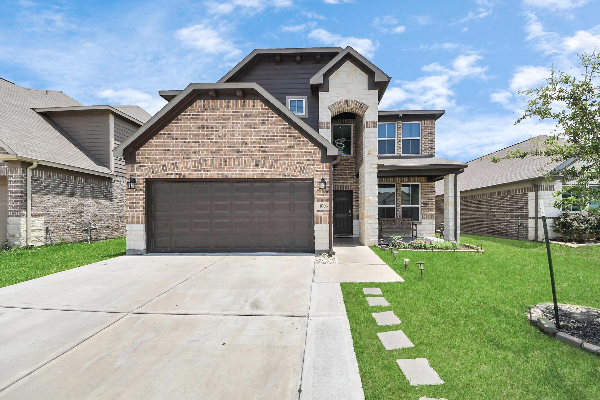 Listing photo 1