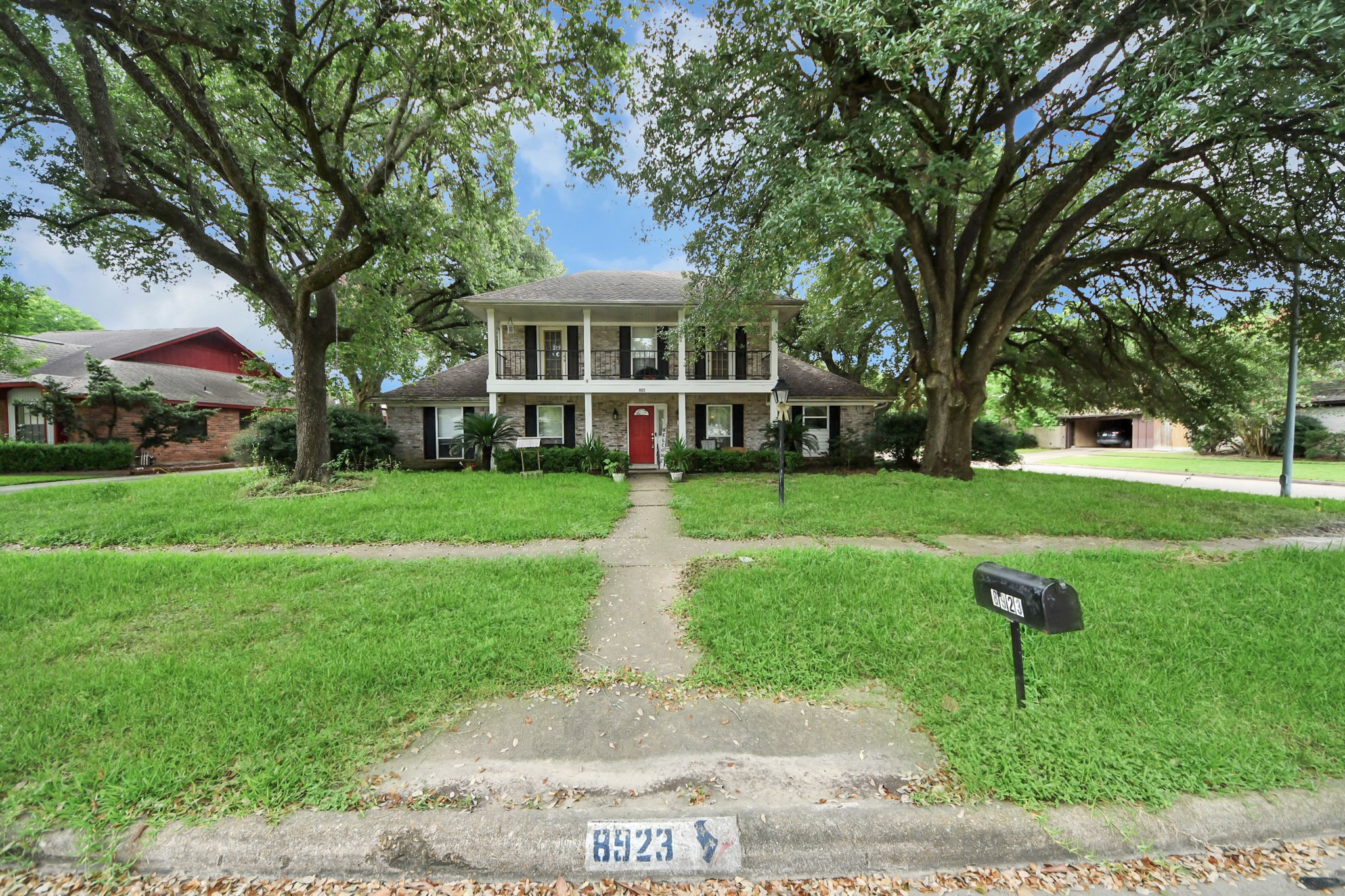 Listing photo 1