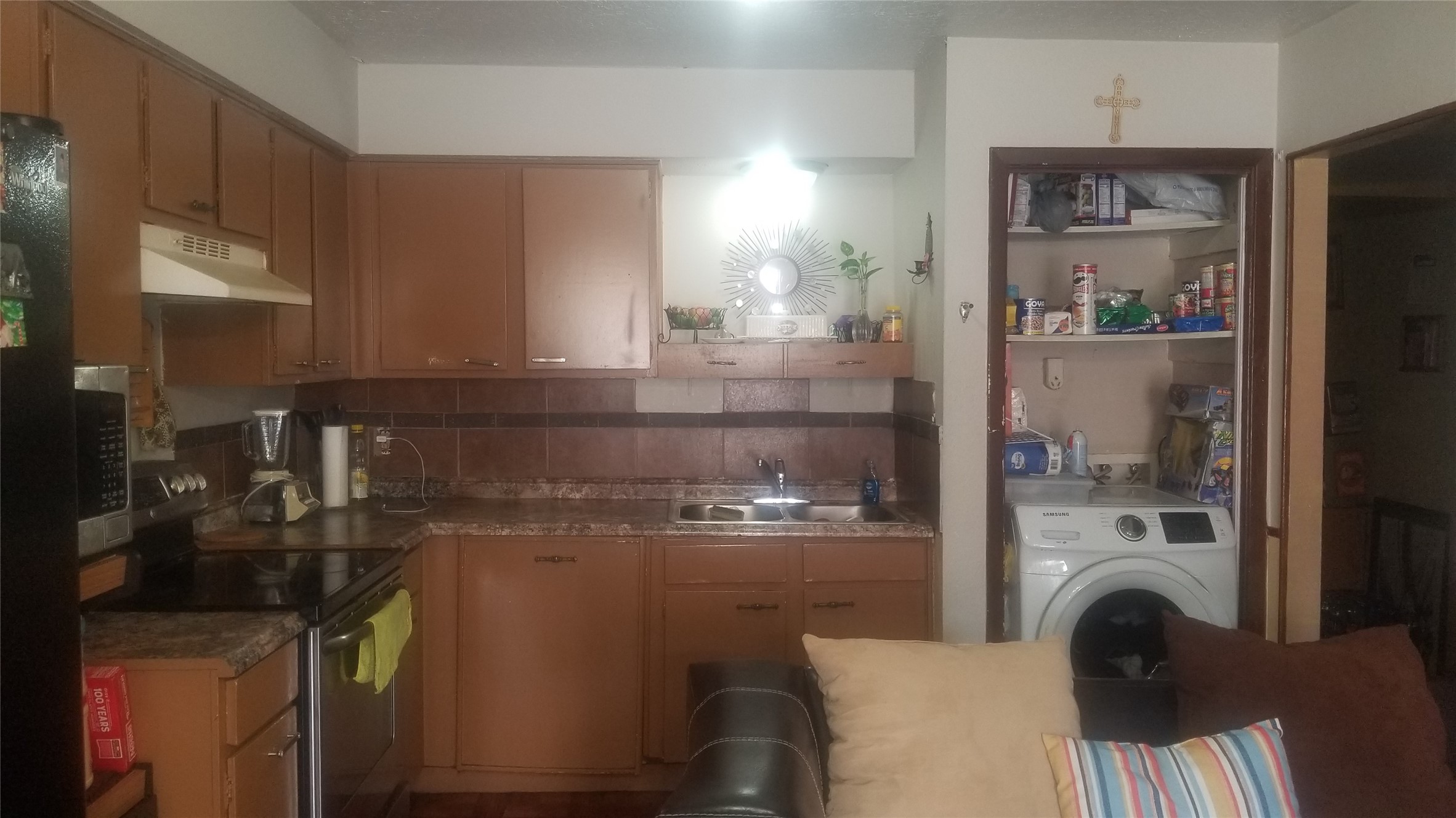 Listing photo 5