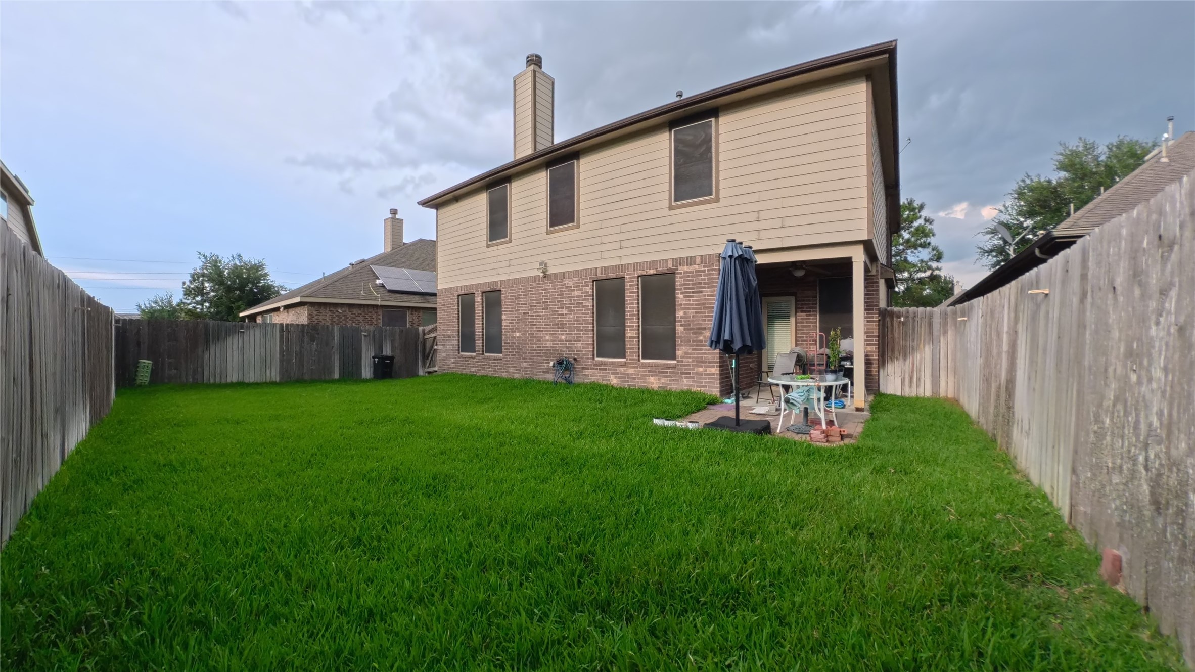 Listing photo 3