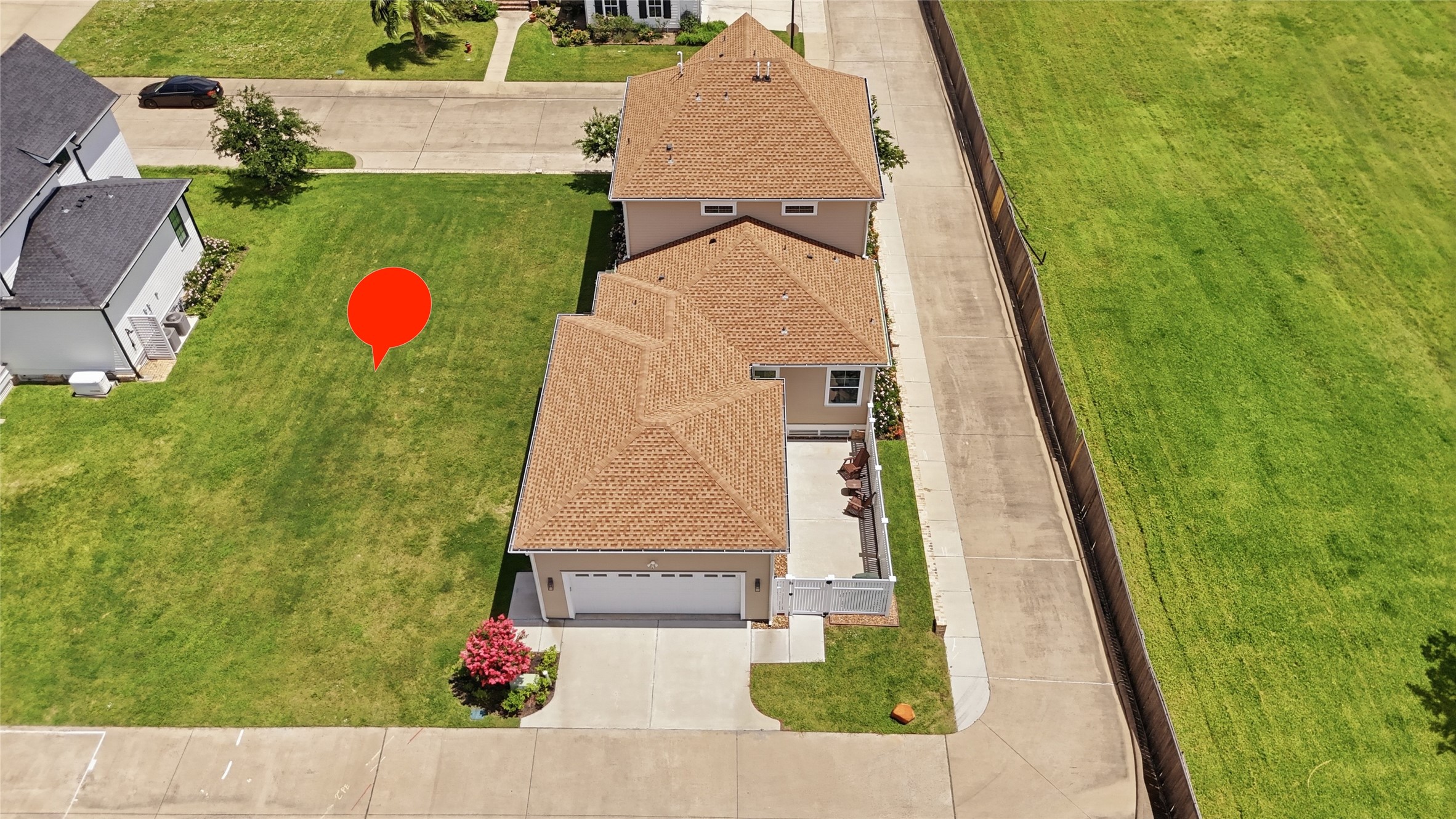 Listing photo 3