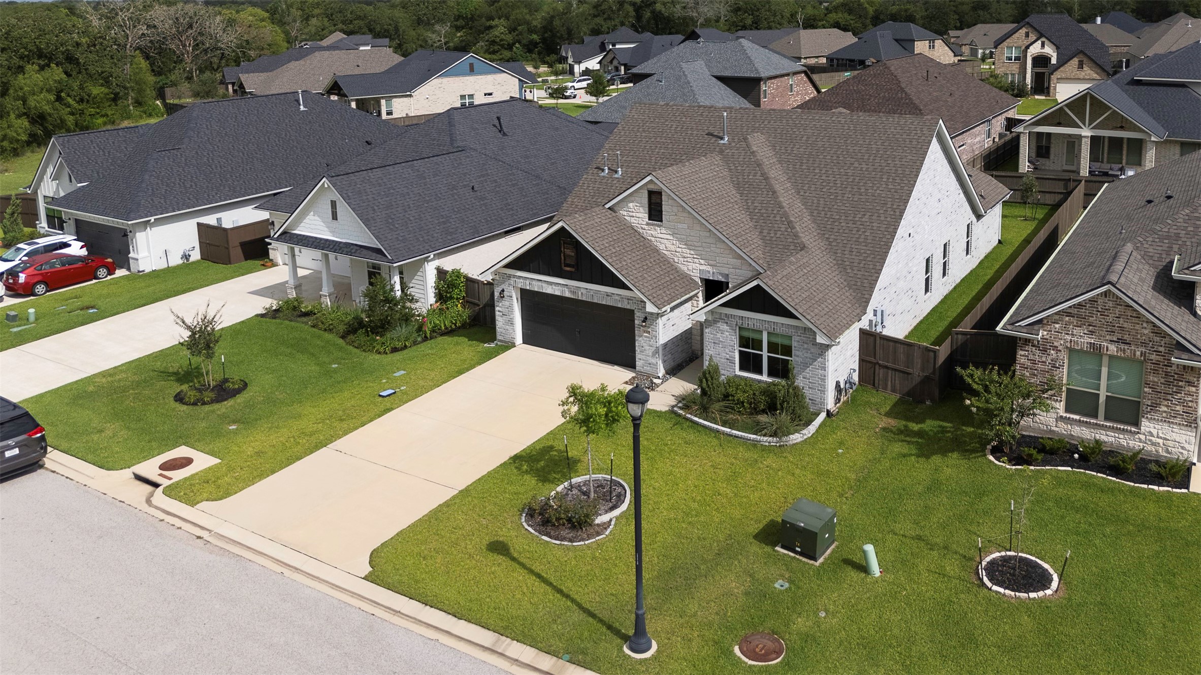 Listing photo 5