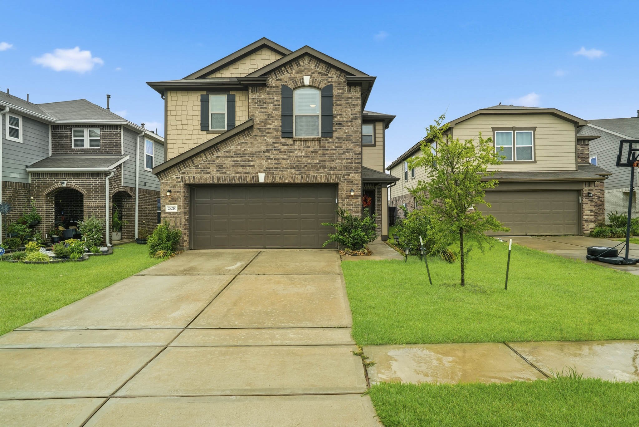 Listing photo 1