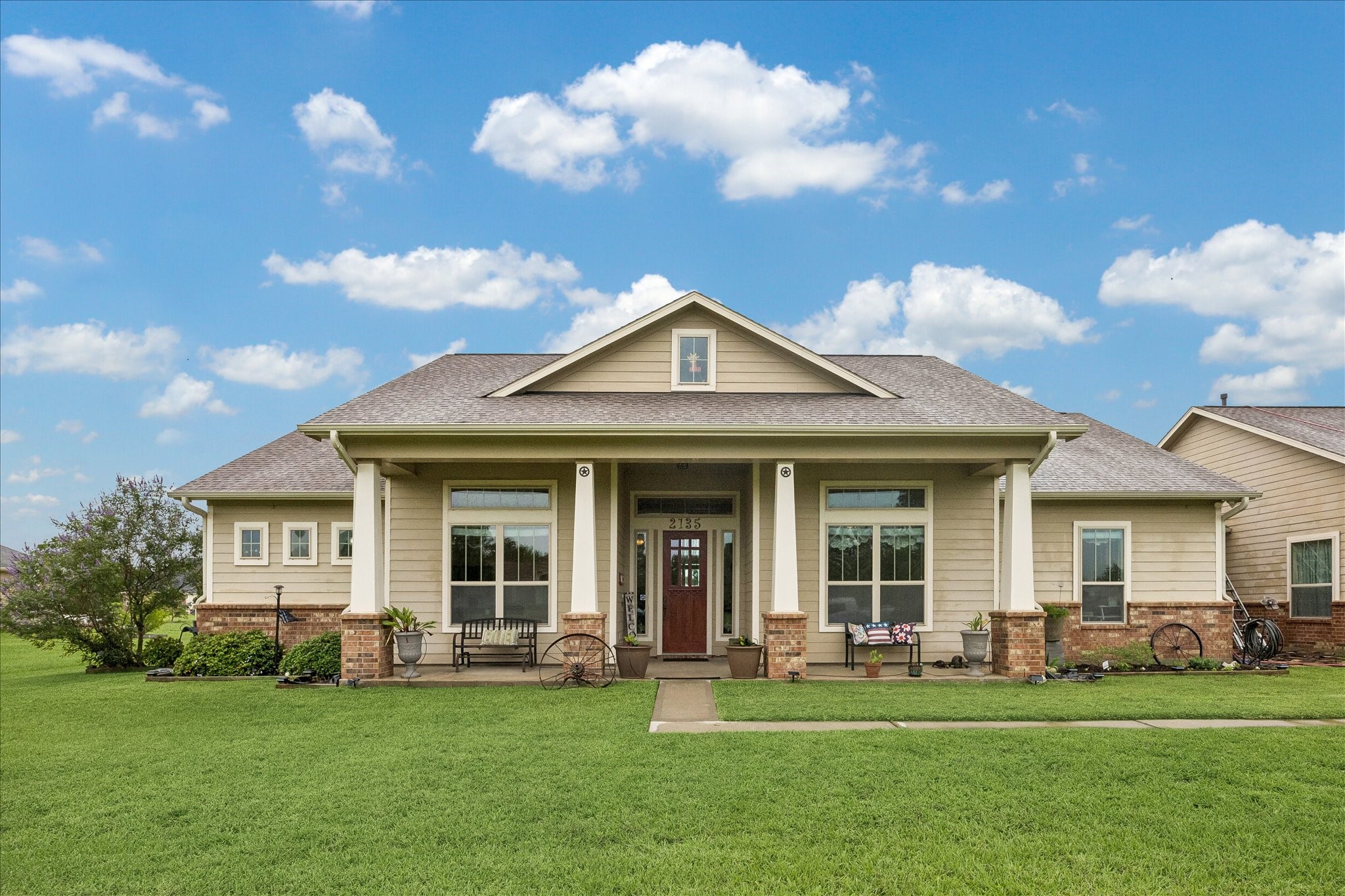 A Pattison, Texas neighborhood