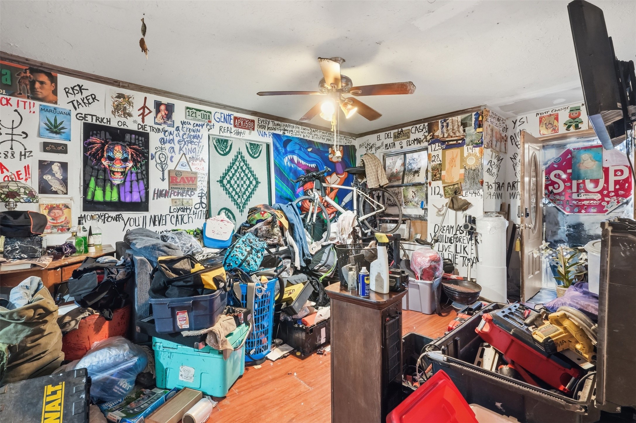 Listing photo 3