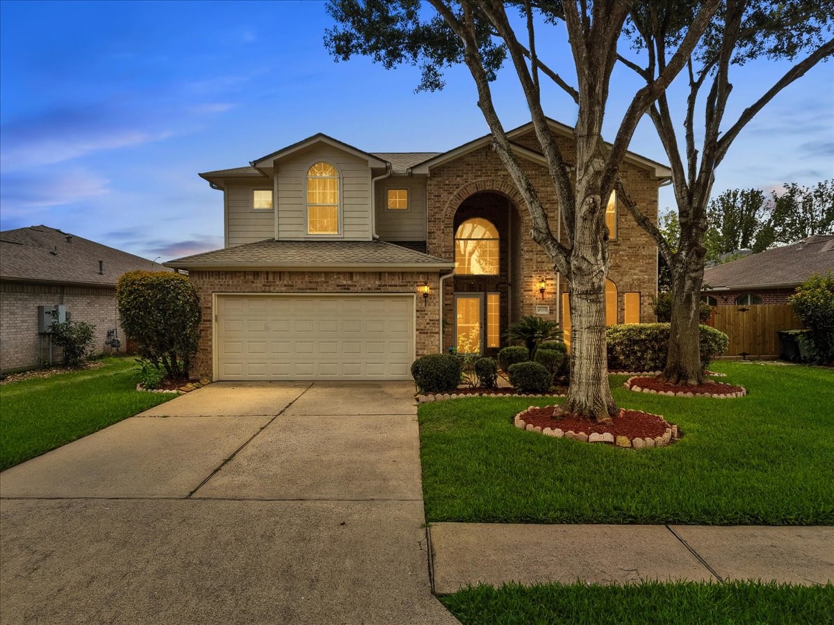 Listing photo 1